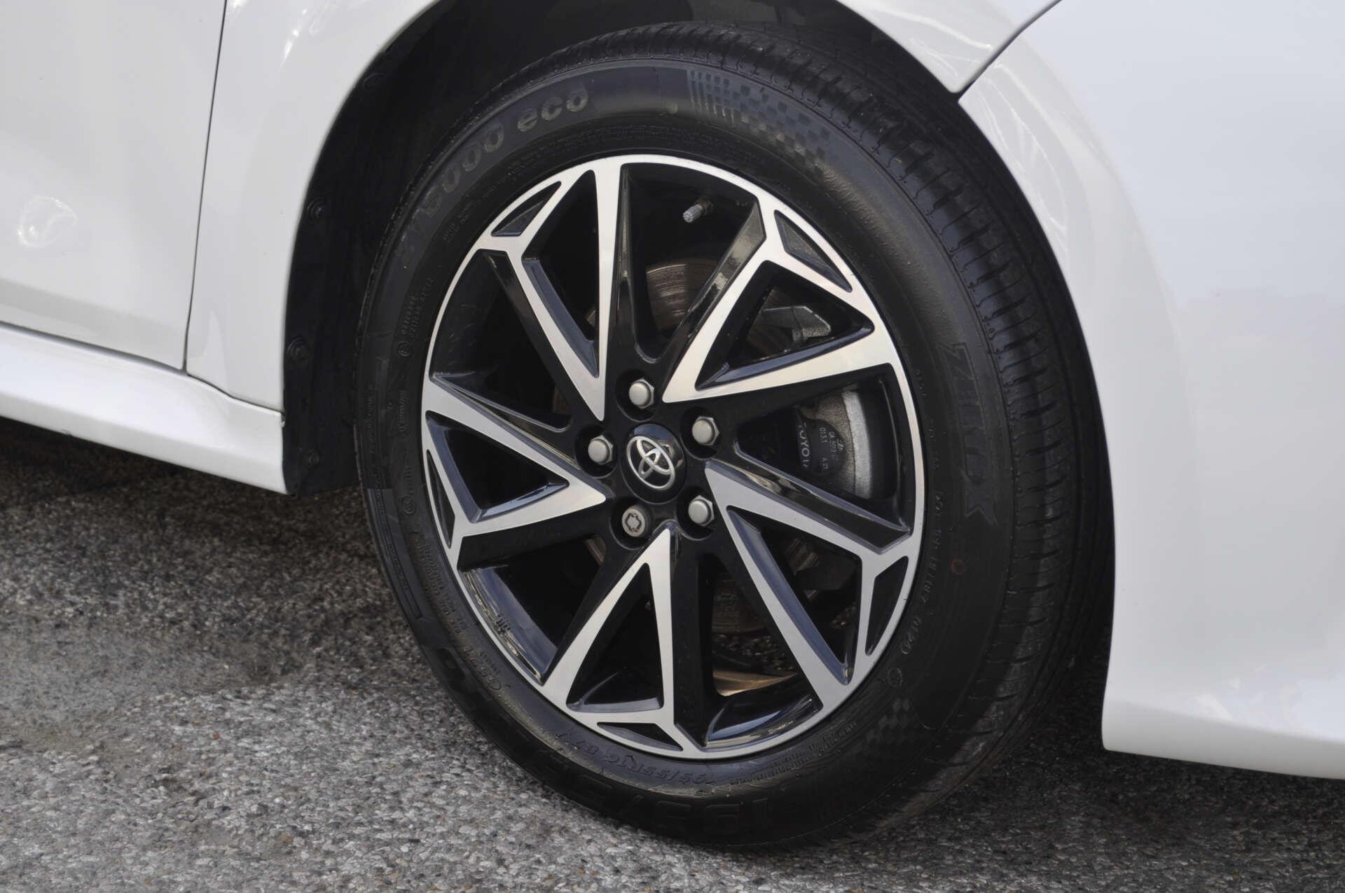 Toyota Yaris view 26