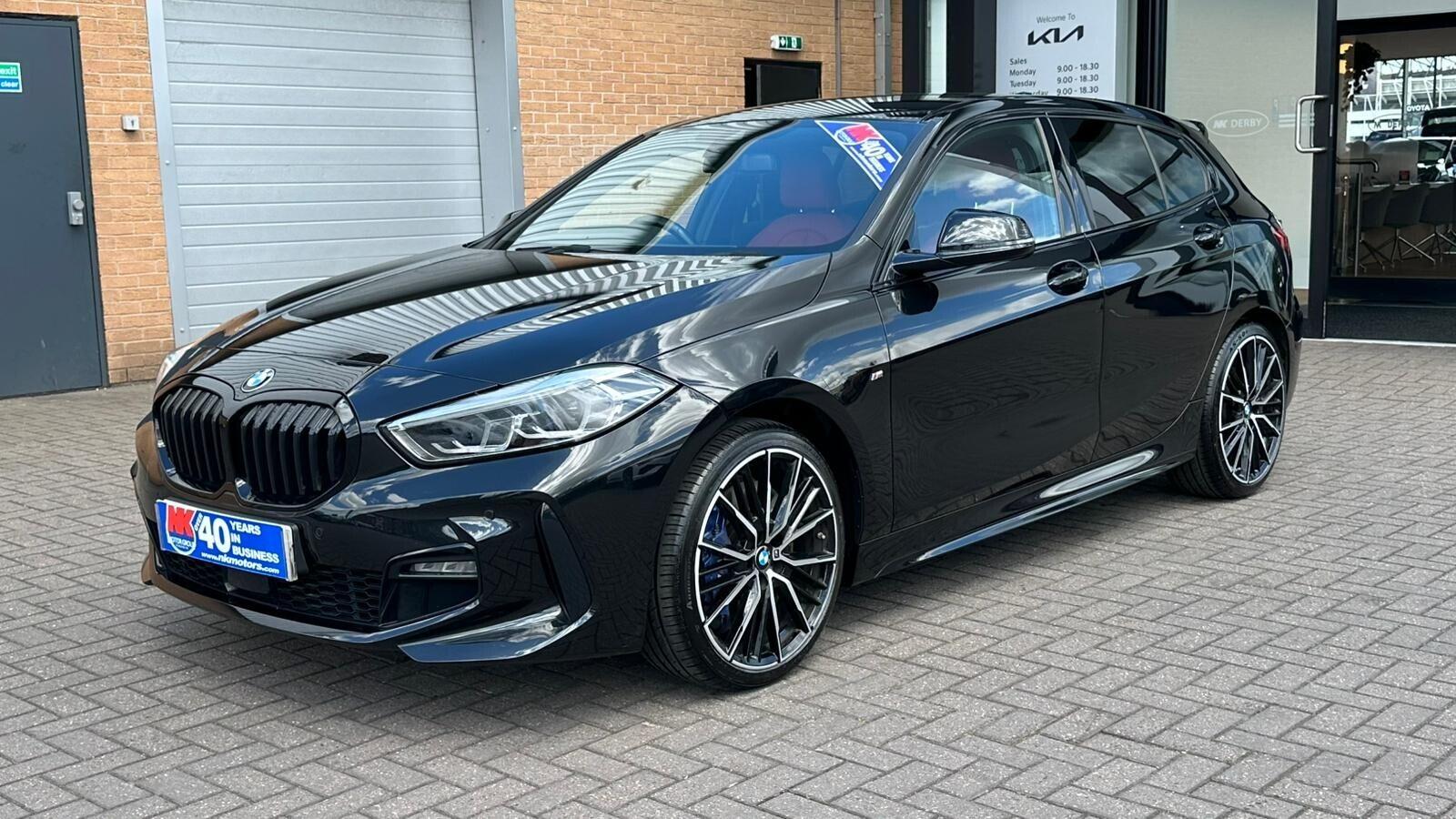 BMW 1 Series view 7