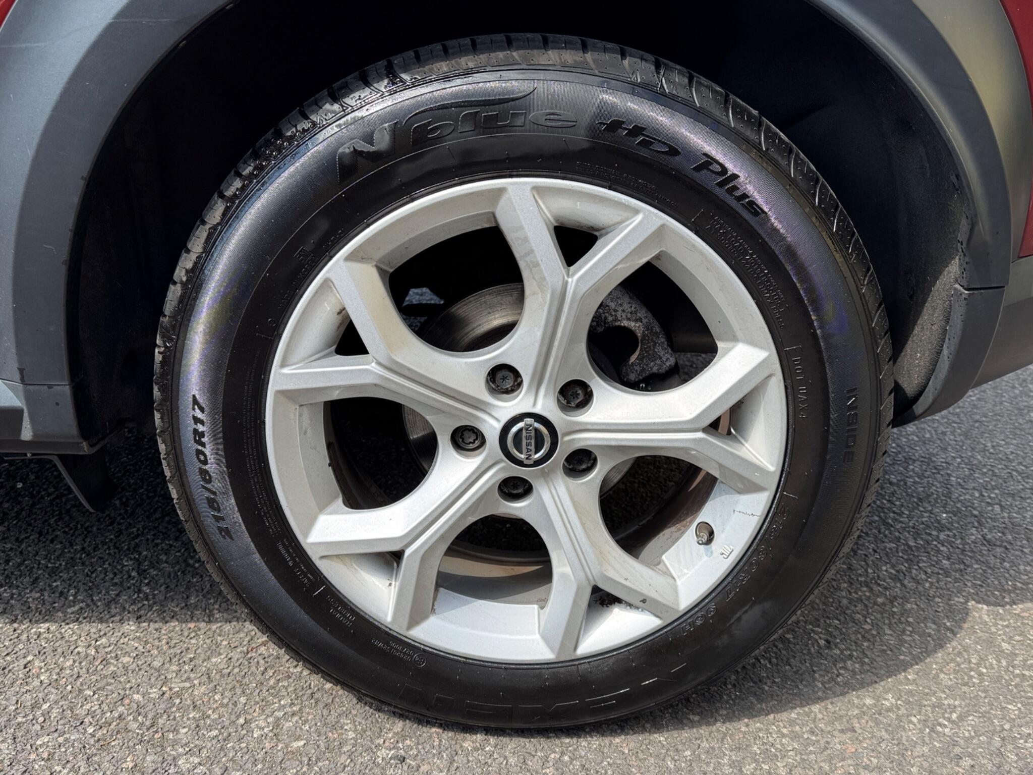 Nissan Juke view 16