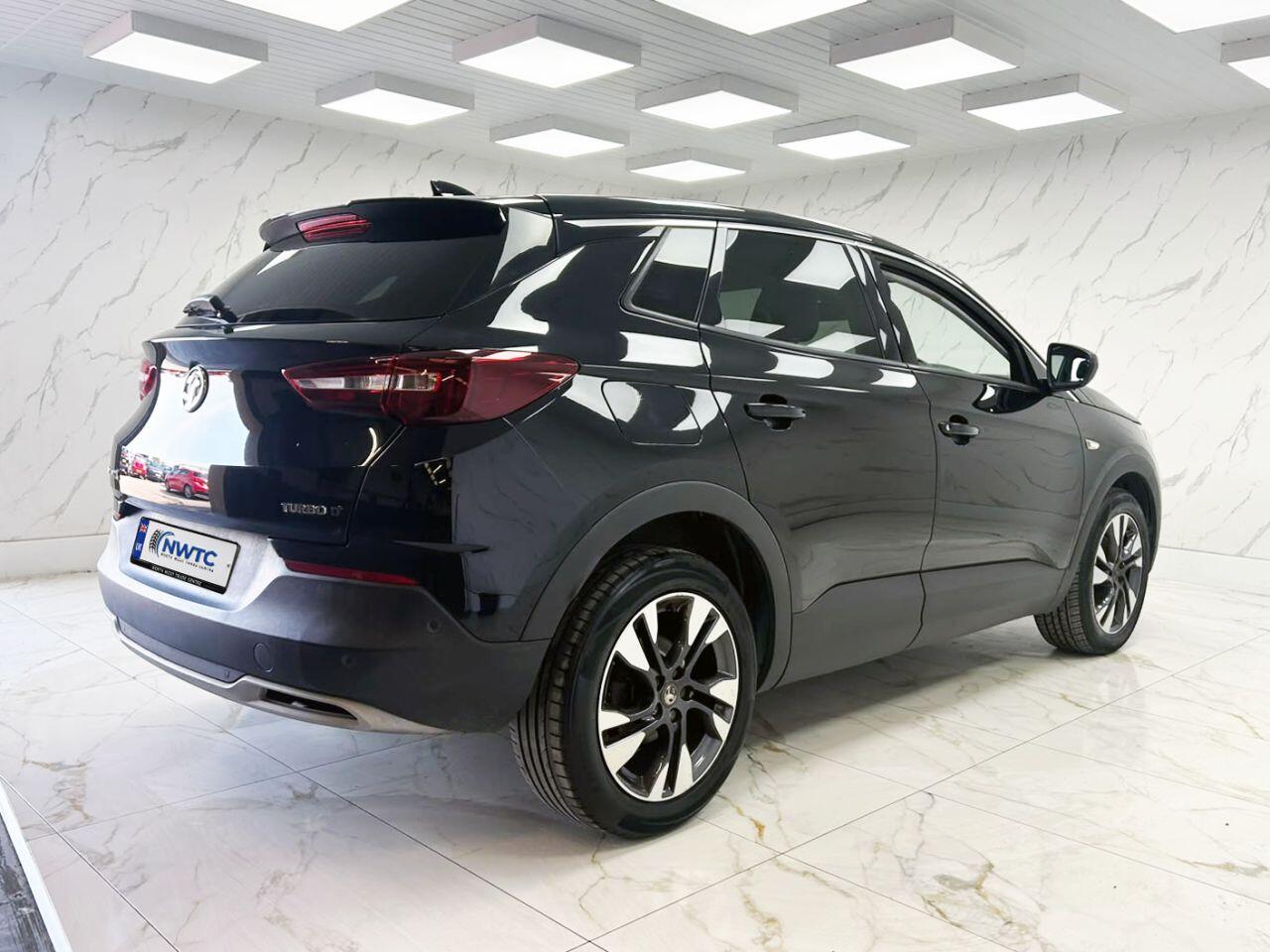 Vauxhall Grandland X view 12