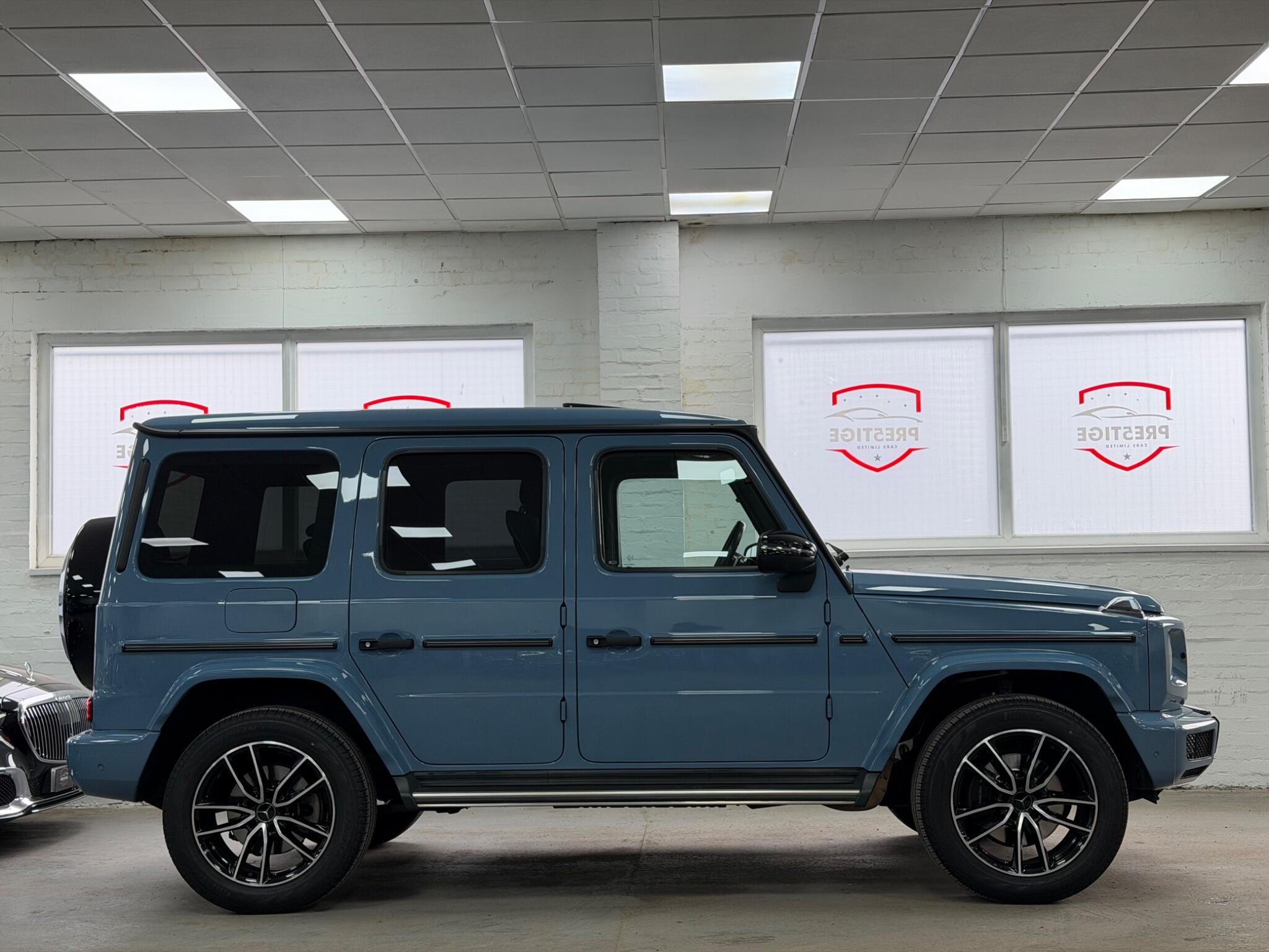 Mercedes-Benz G-Class view 10