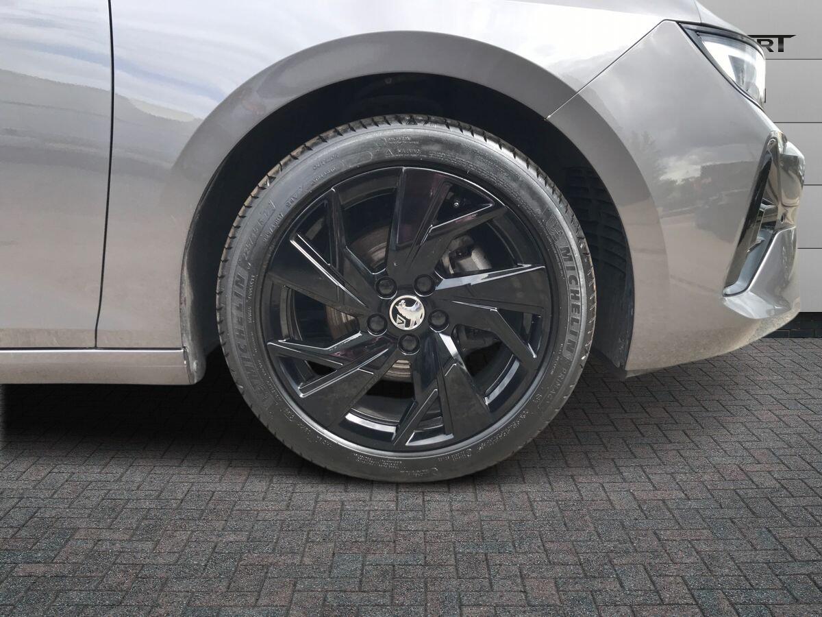 Vauxhall Astra view 12