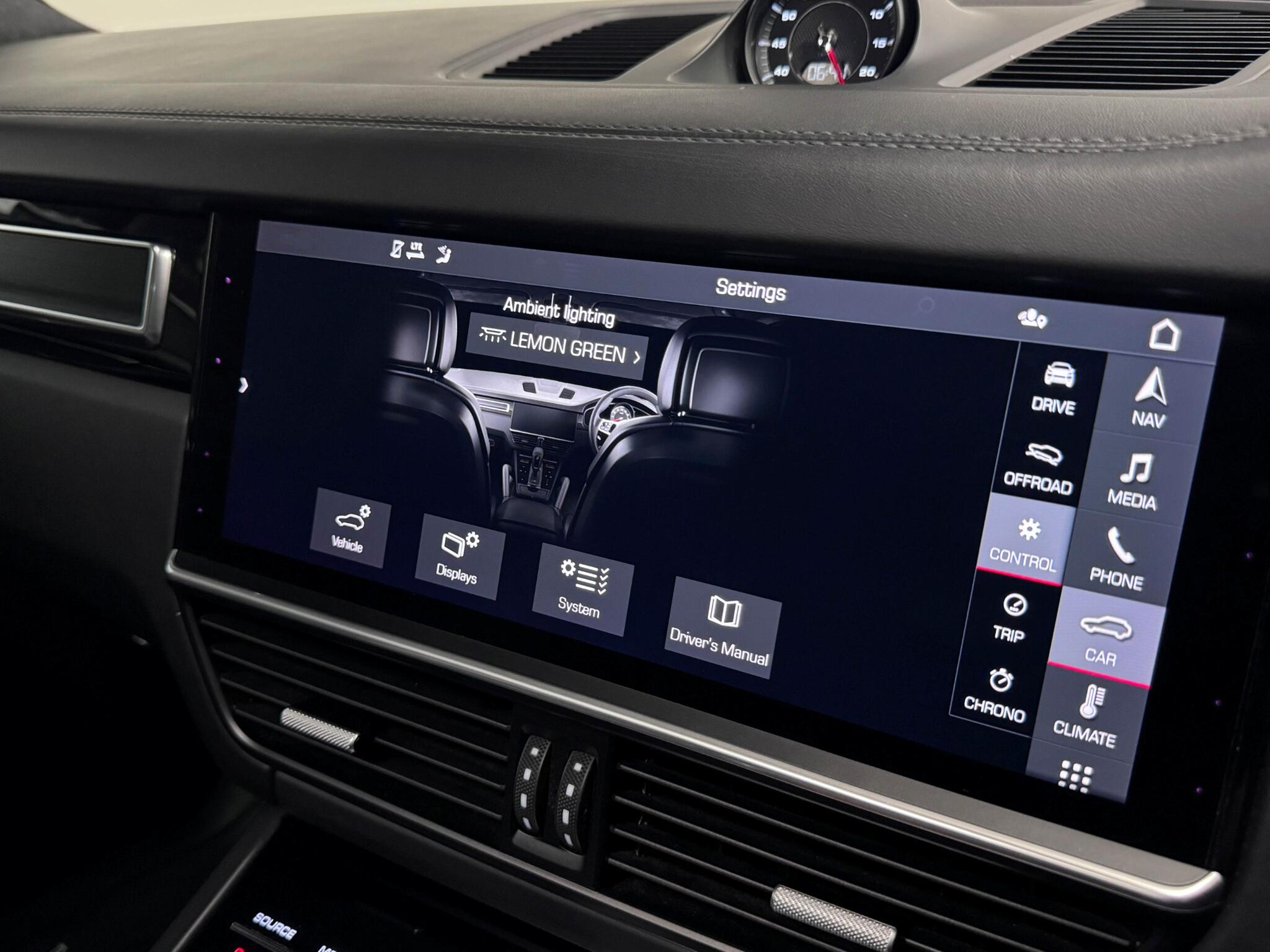 Porsche Cayenne view 64