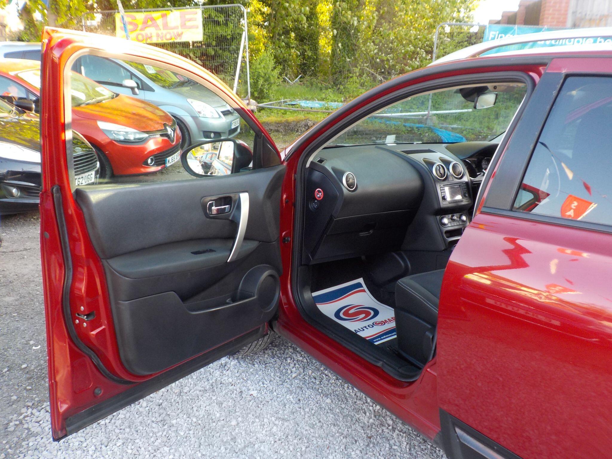 Nissan Qashqai 1.6 n-tec 2WD Euro 5 5dr