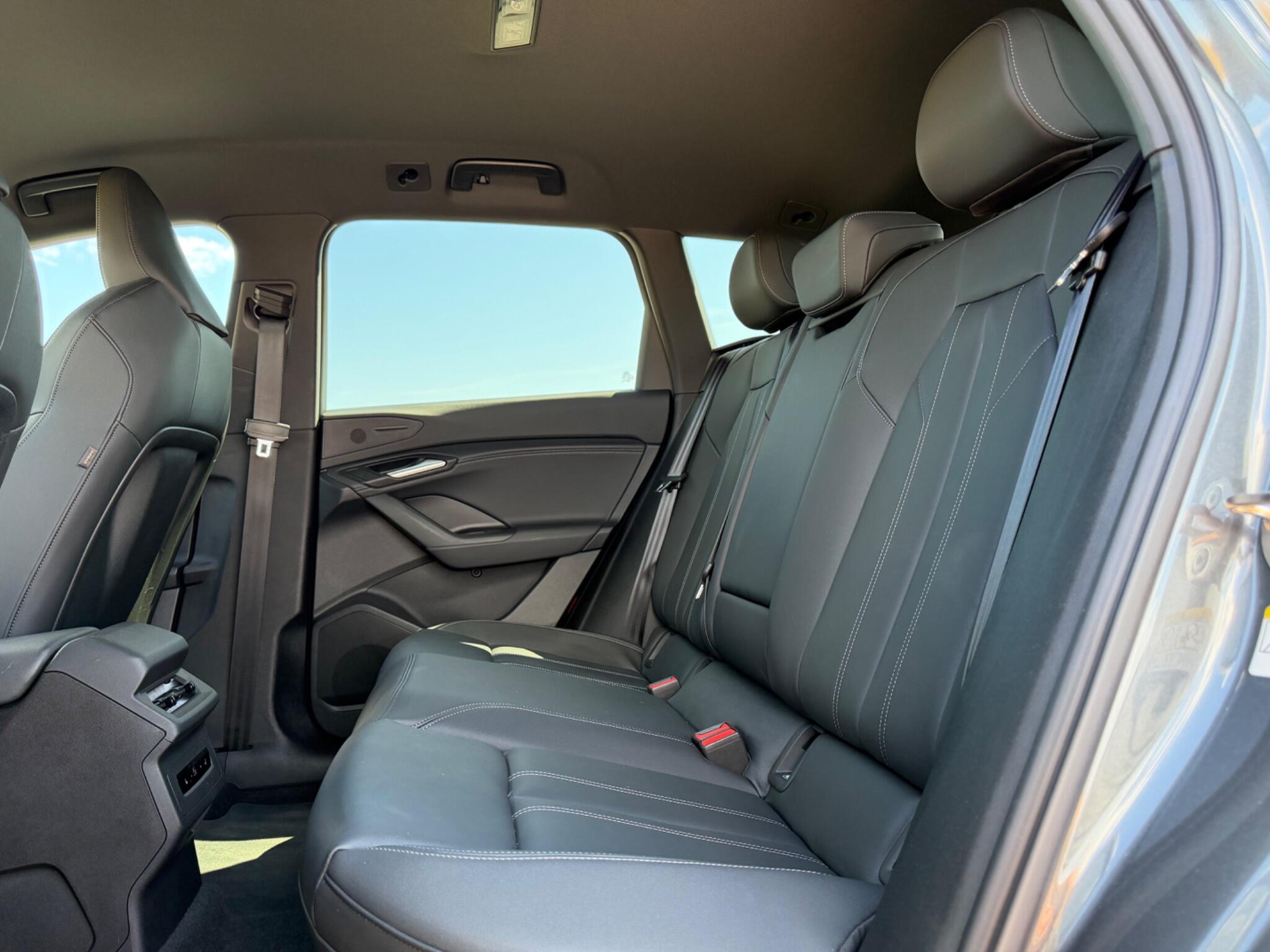 Audi E-Tron view 23