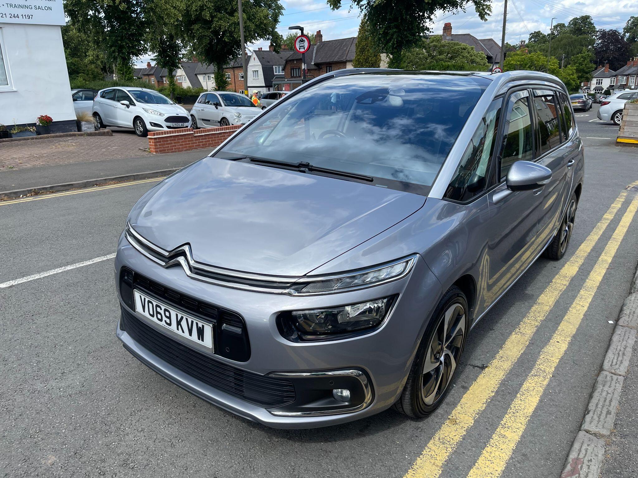 Citroen Grand C4 Spacetourer view 20