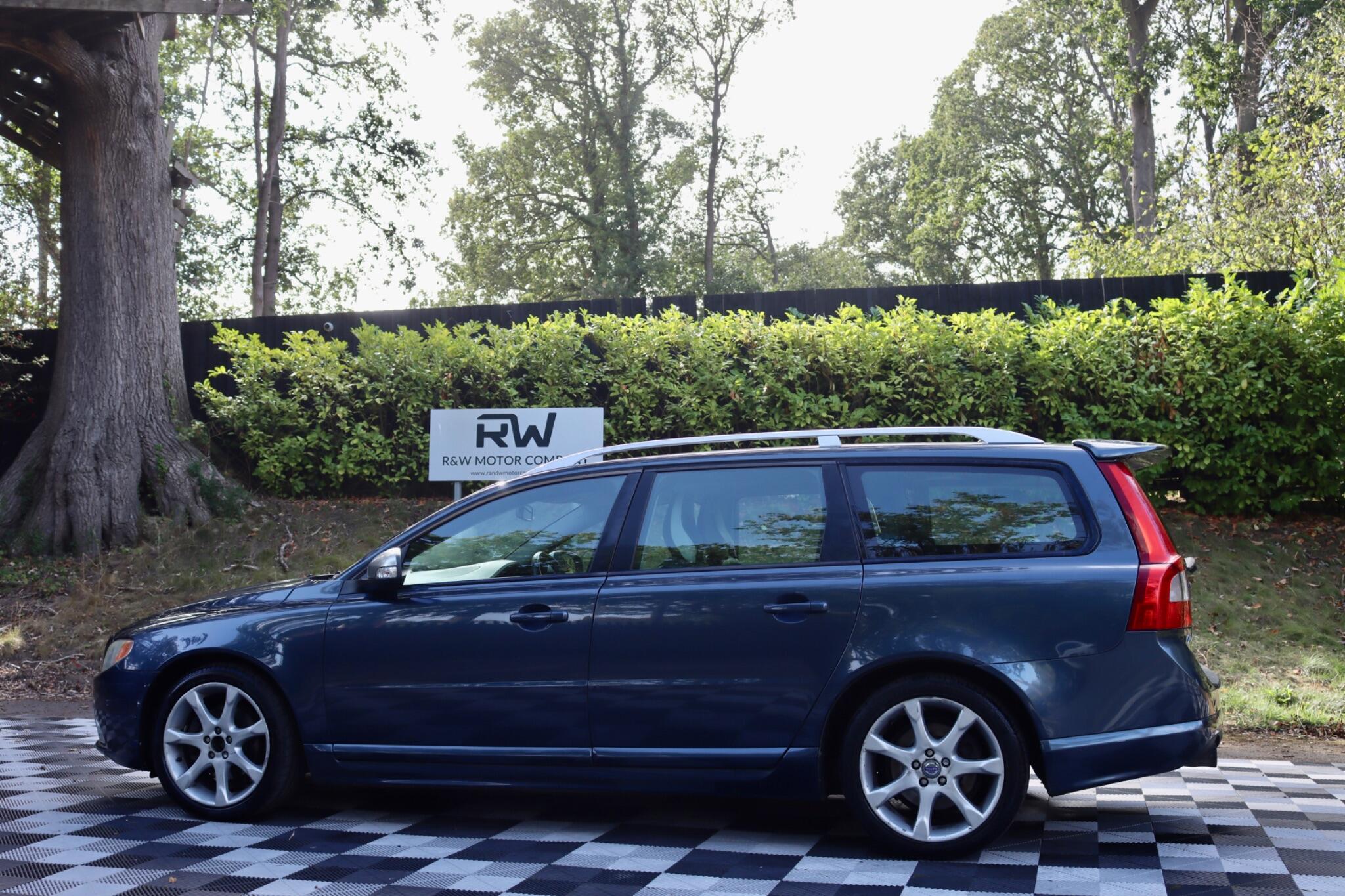 Volvo V70 view 18