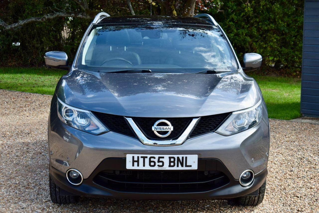 Nissan Qashqai view 2