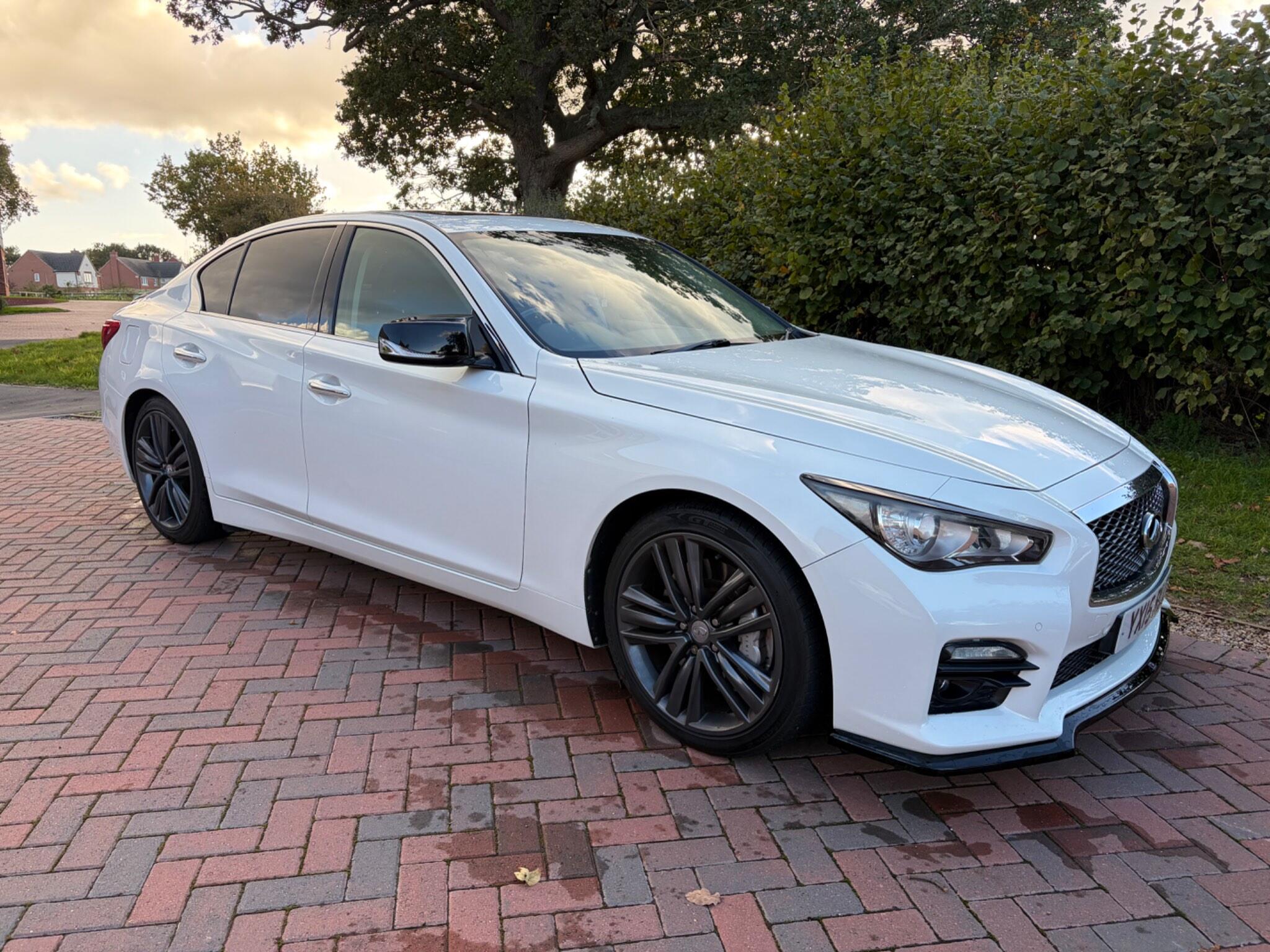 Infiniti Q50