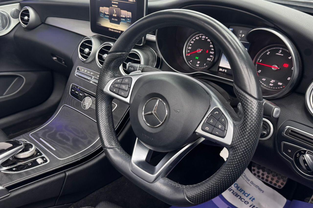 Mercedes-Benz C-Class view 14