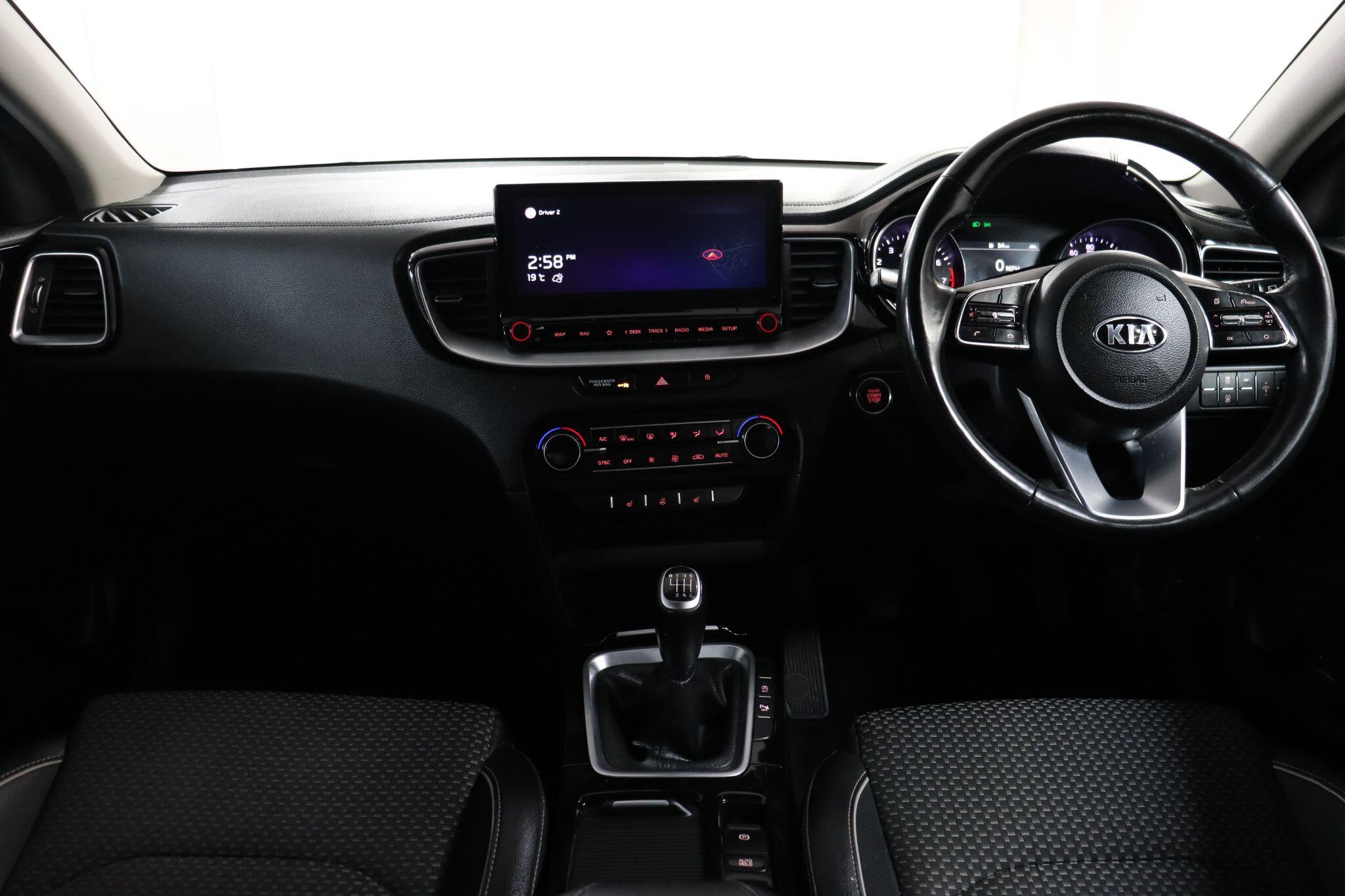 Kia Xceed view 42