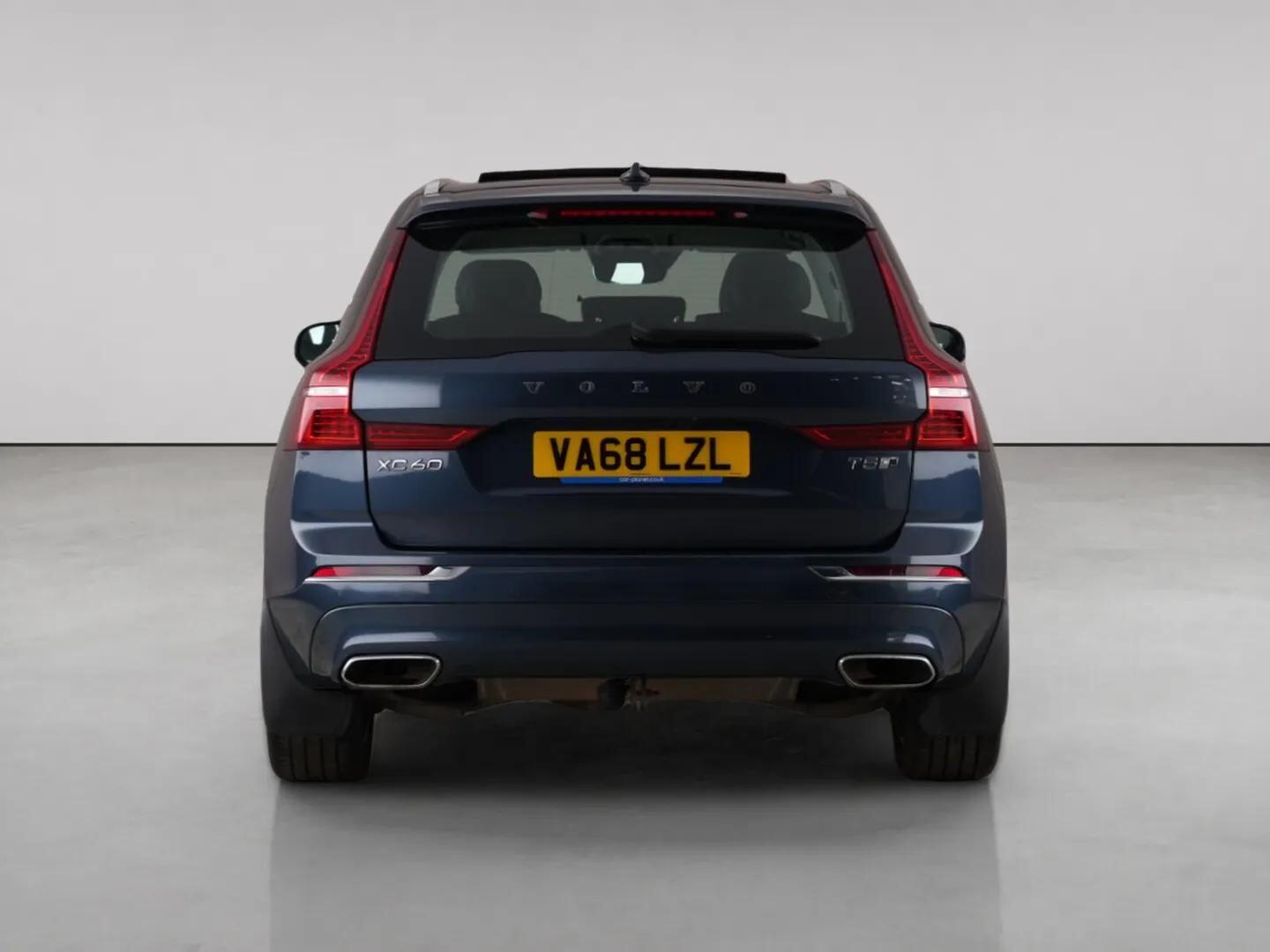 Volvo XC60 view 7