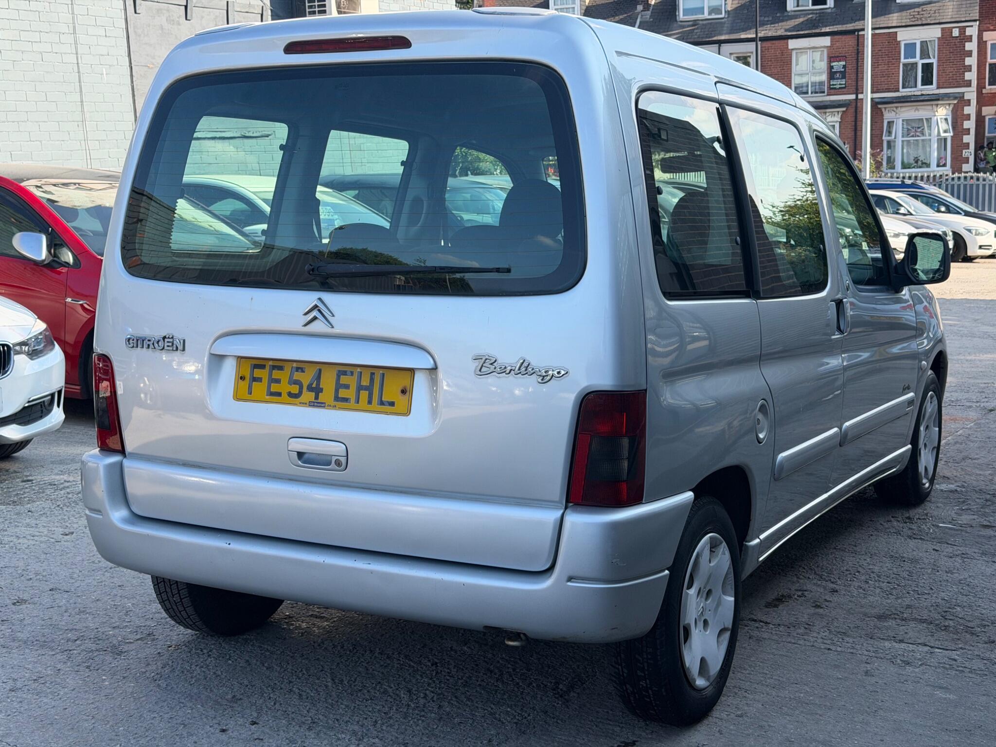 Citroen Berlingo view 4