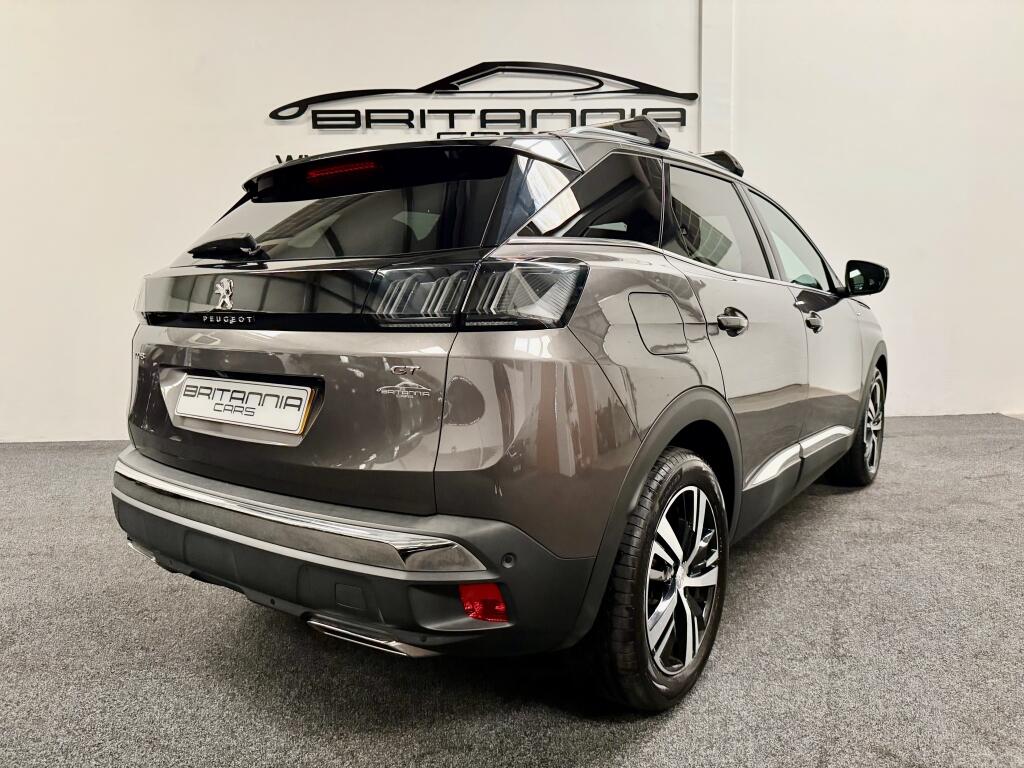 Peugeot 3008 view 4