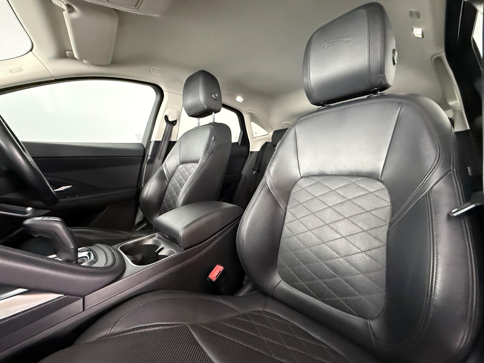 Jaguar E-Pace view 33