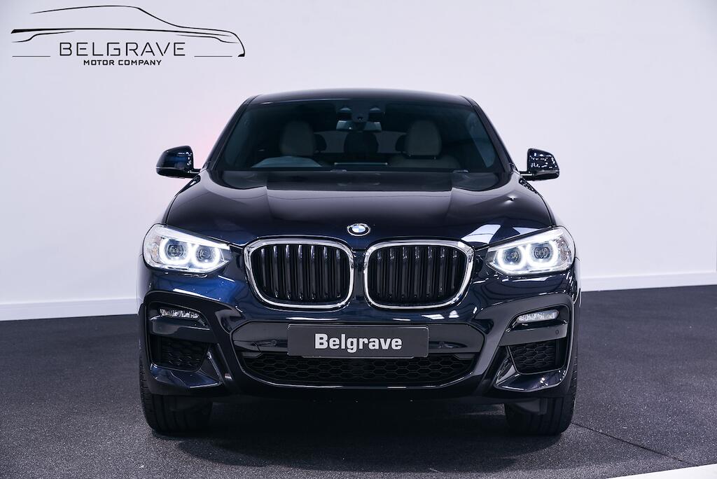 BMW X4 view 6