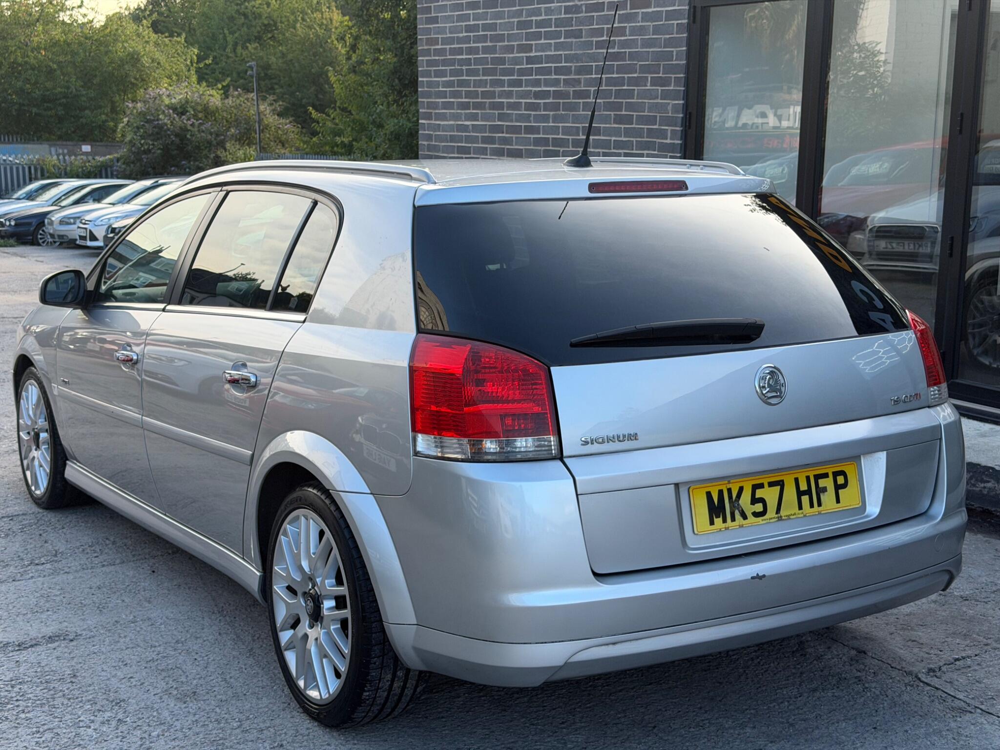 Vauxhall Signum view 6