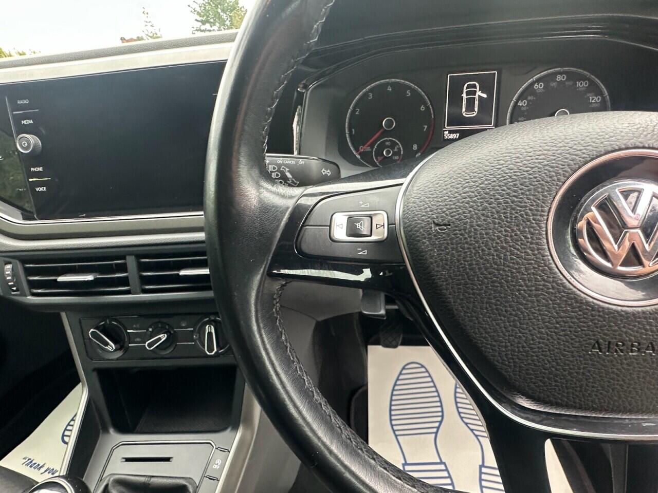 Volkswagen Polo view 23