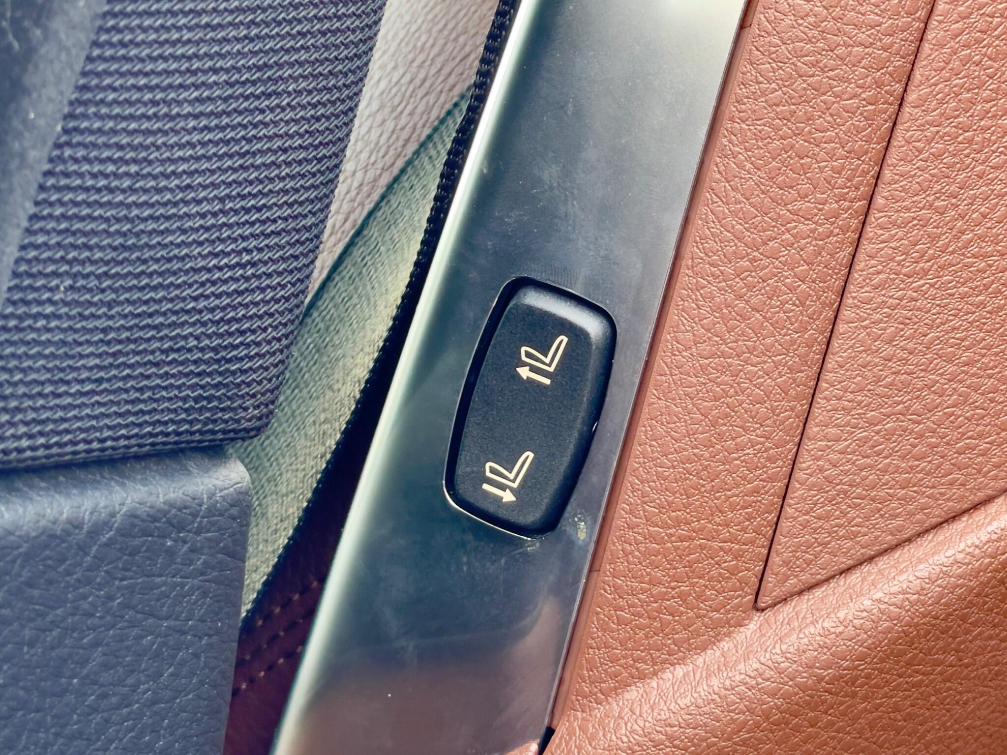 BMW 6 Series view 45