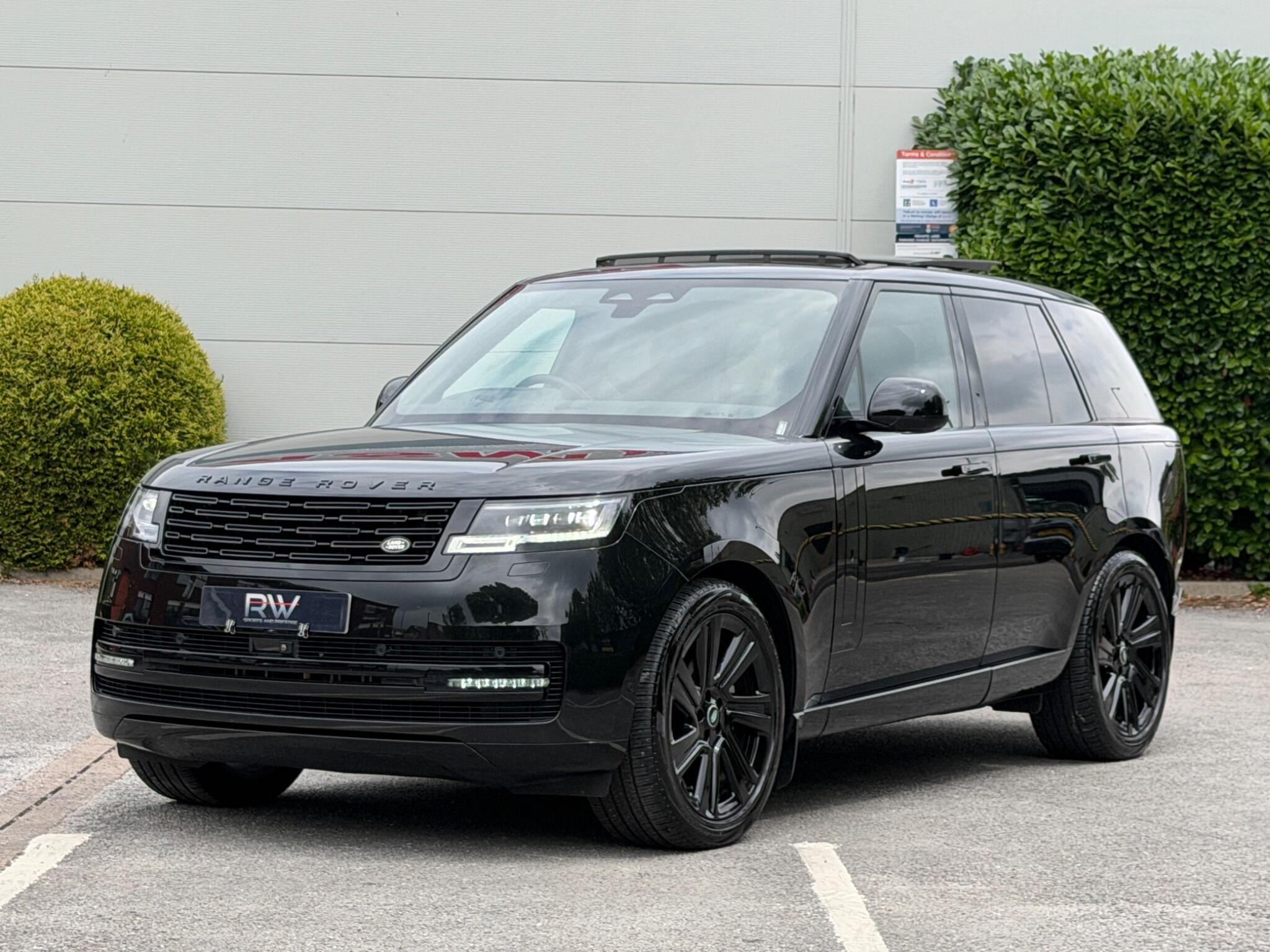Land Rover Range Rover view 12