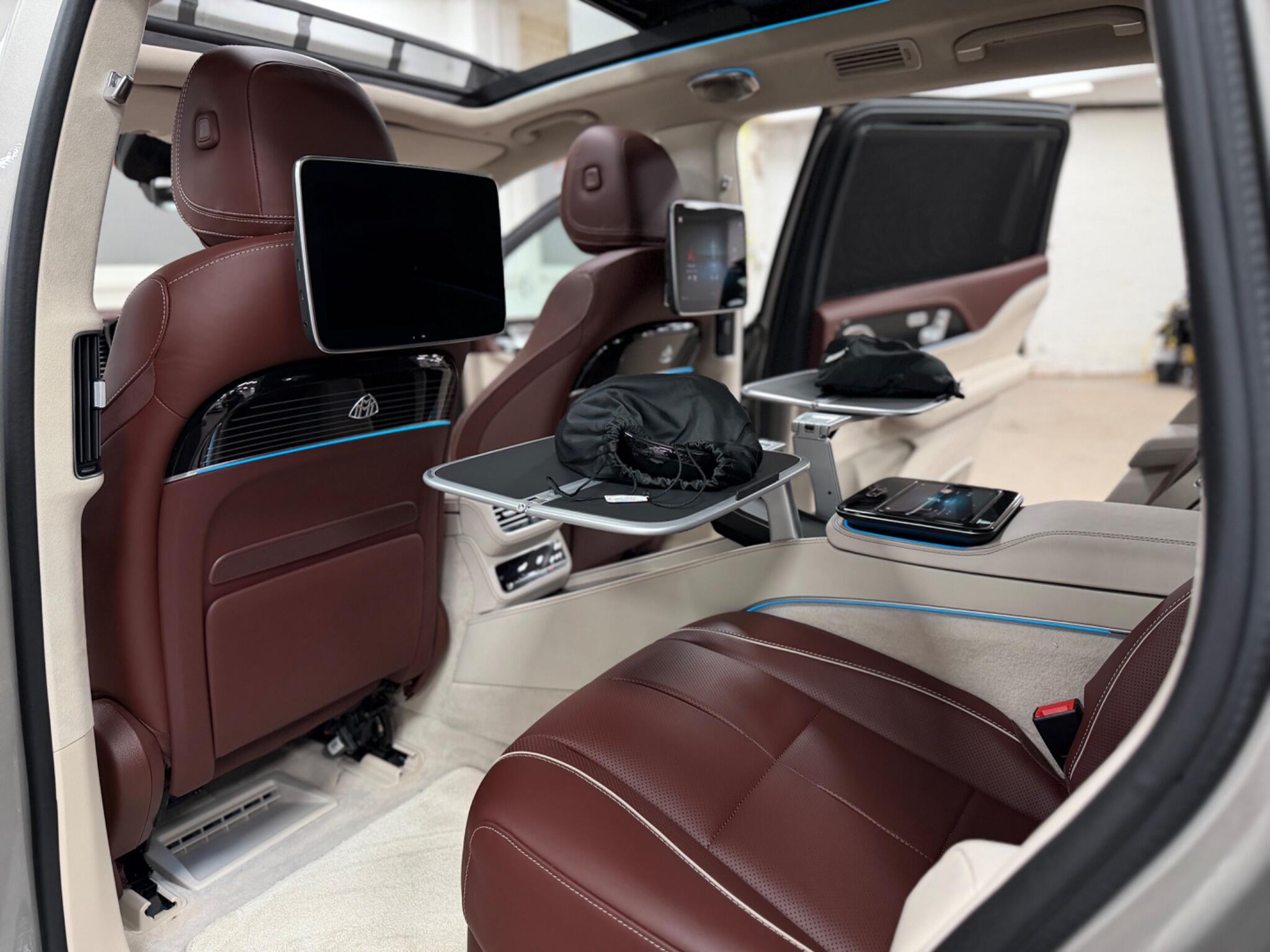 Mercedes-Benz GLS view 36