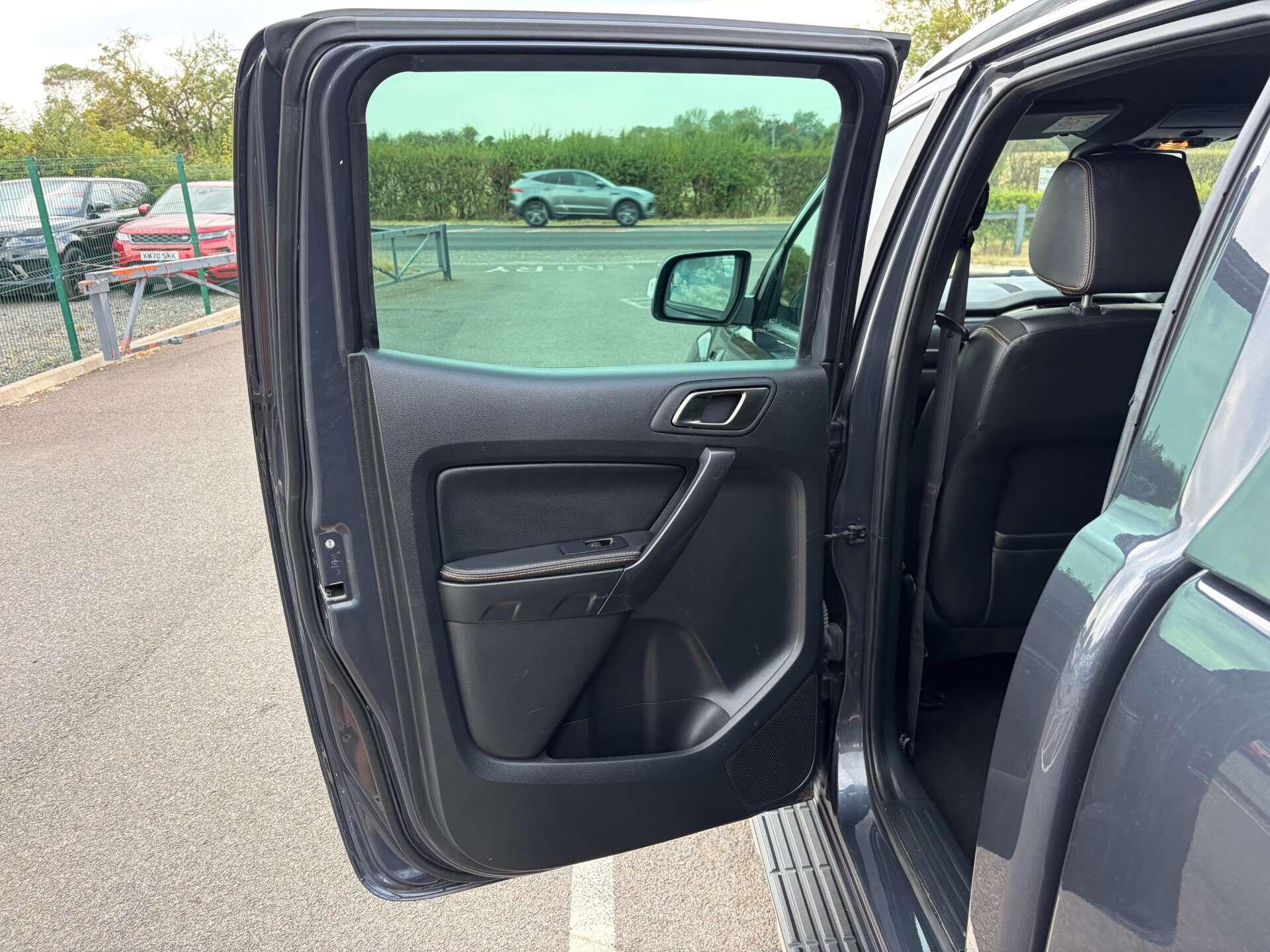 Ford Ranger view 19