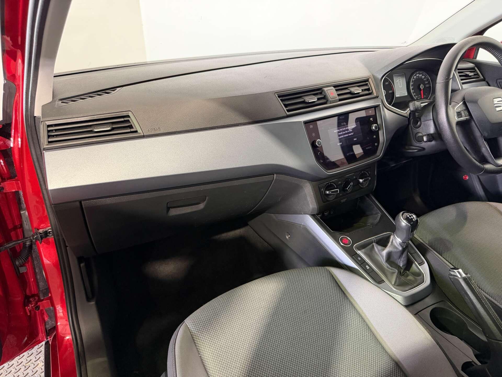 SEAT Arona view 60