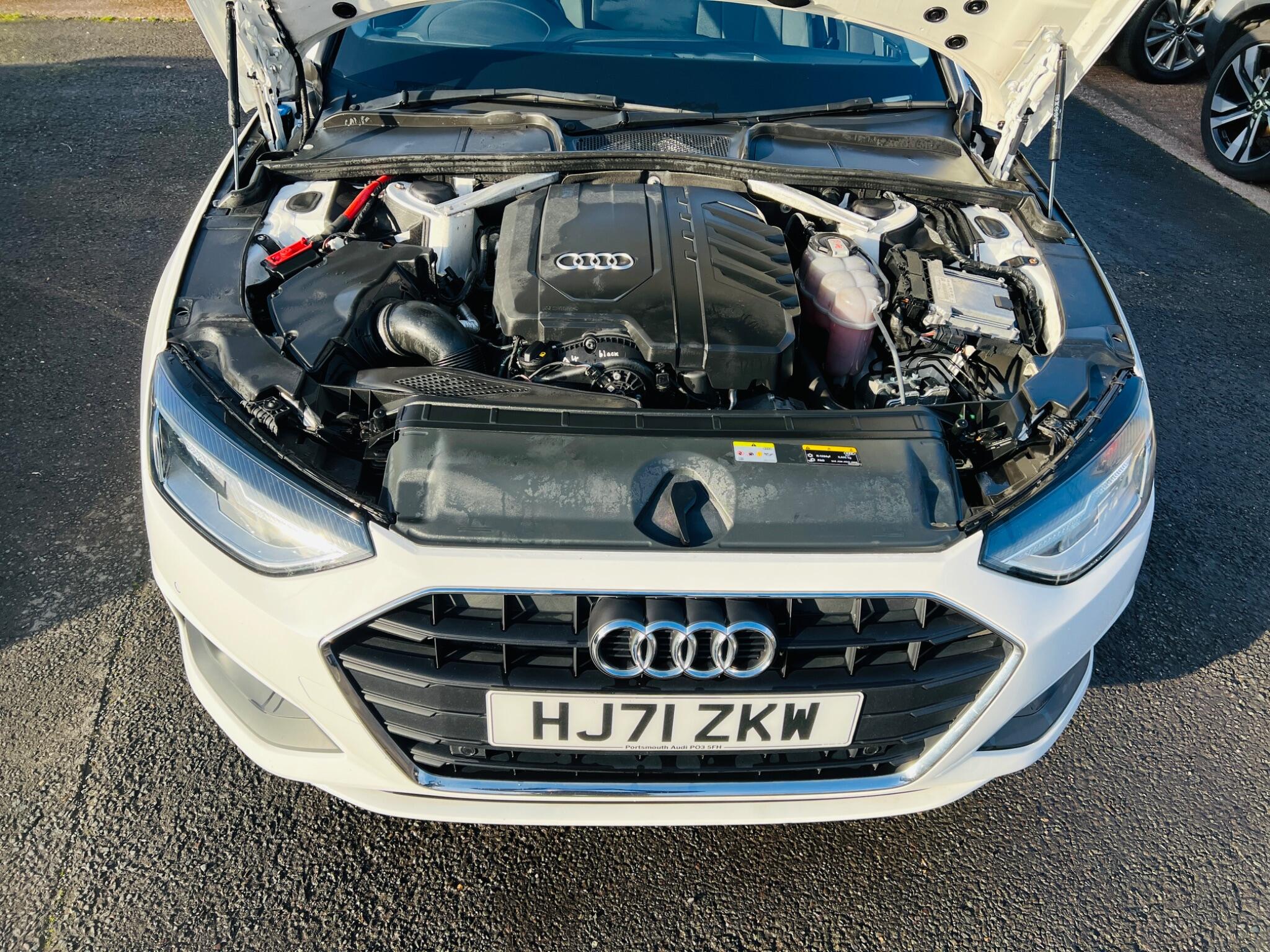 2021 Audi A4 Avant 2.0 TFSI 35 Technik S Tronic Euro 6 (s/s) 5dr • 51,903 miles image 34