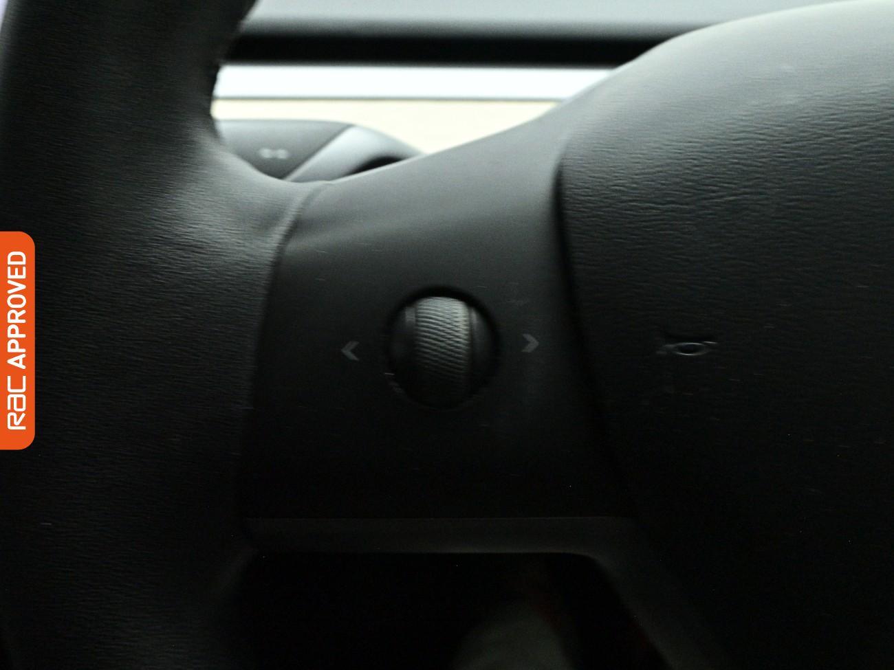 Tesla Model 3 view 23