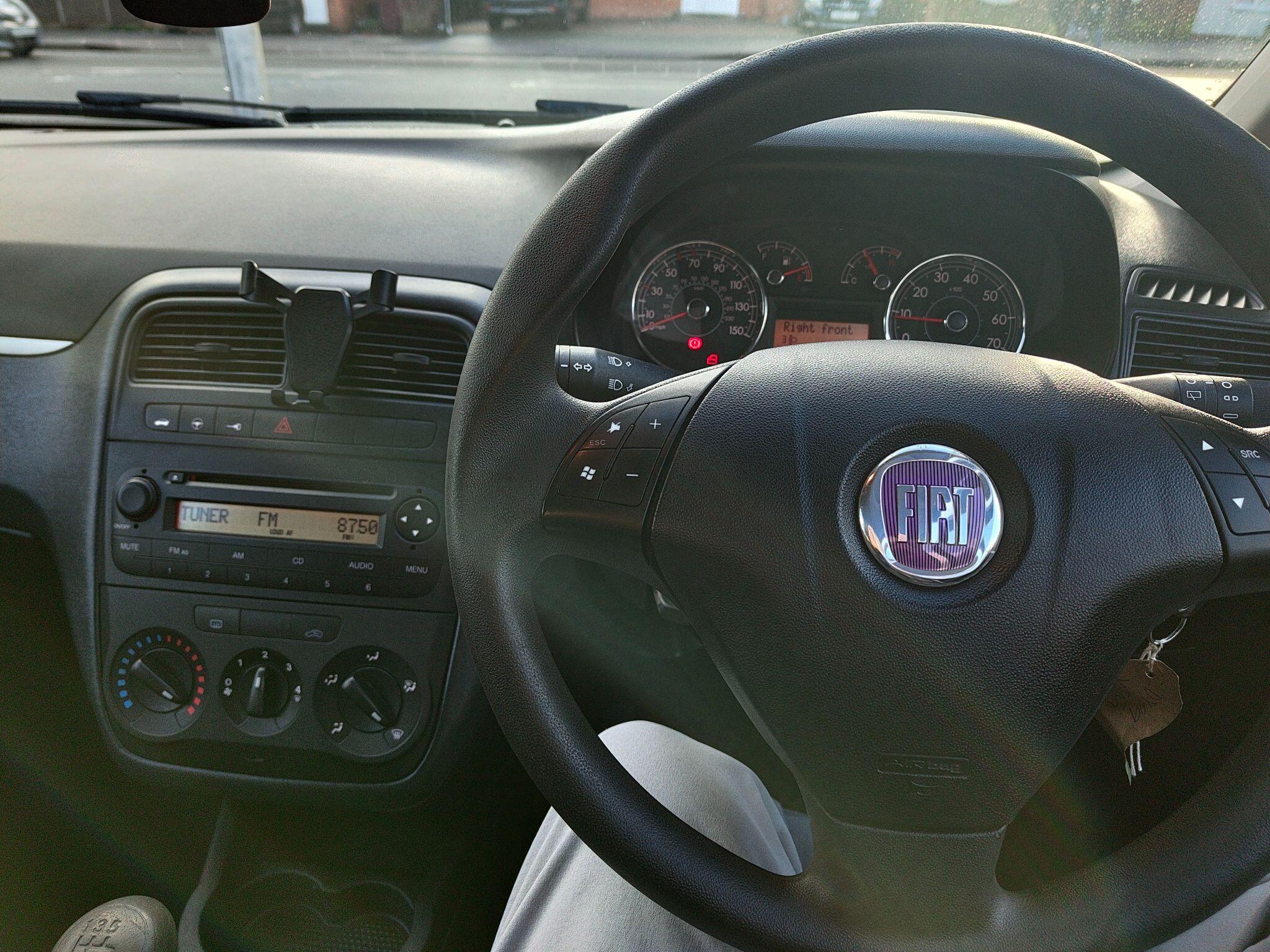 2008 Fiat Grande Punto image 43
