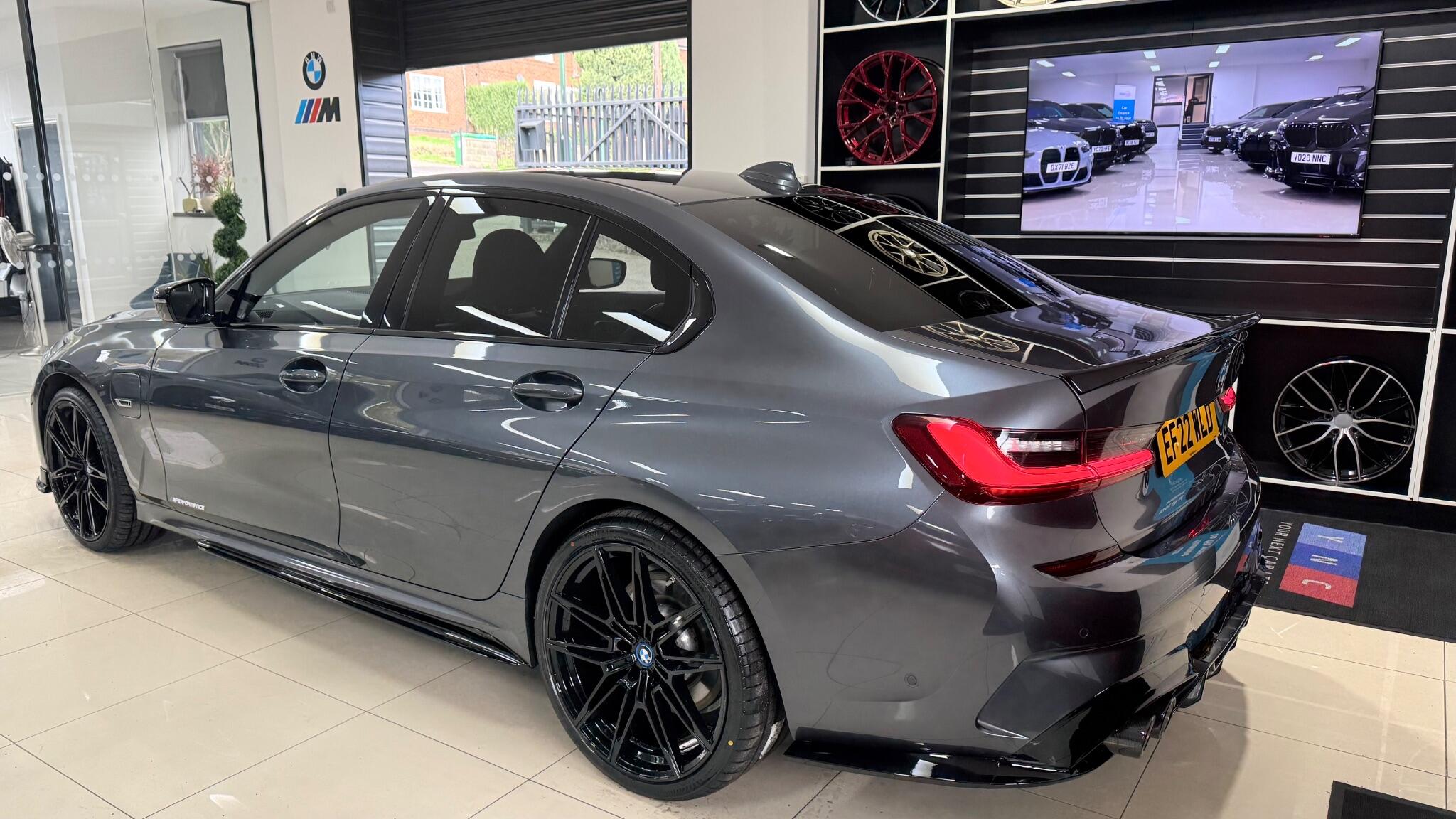 BMW 3 Series view 42