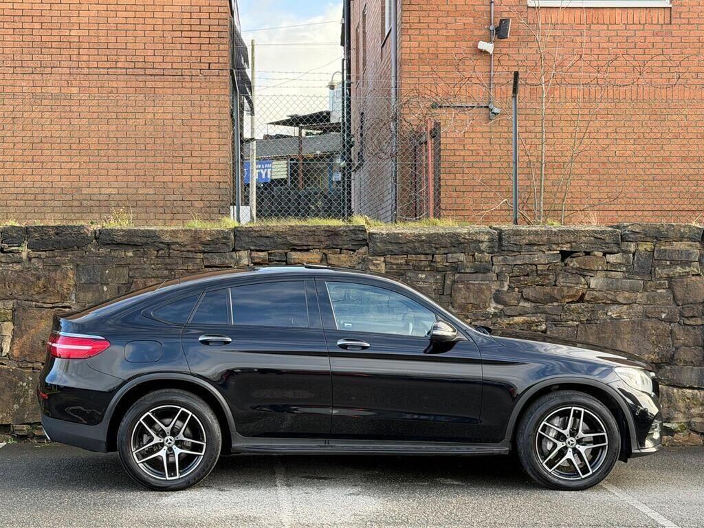 Mercedes-Benz GLC view 8