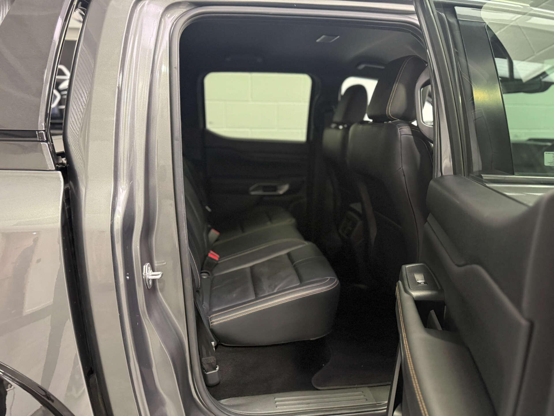 Ford Ranger view 18