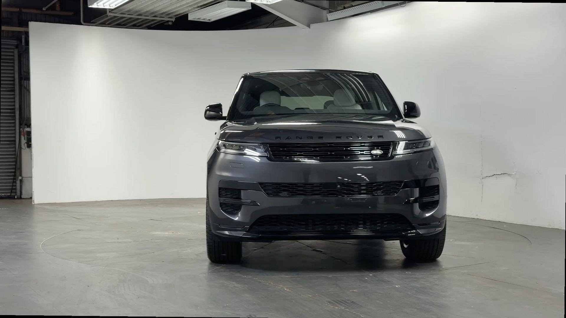 Land Rover Range Rover Sport view 7