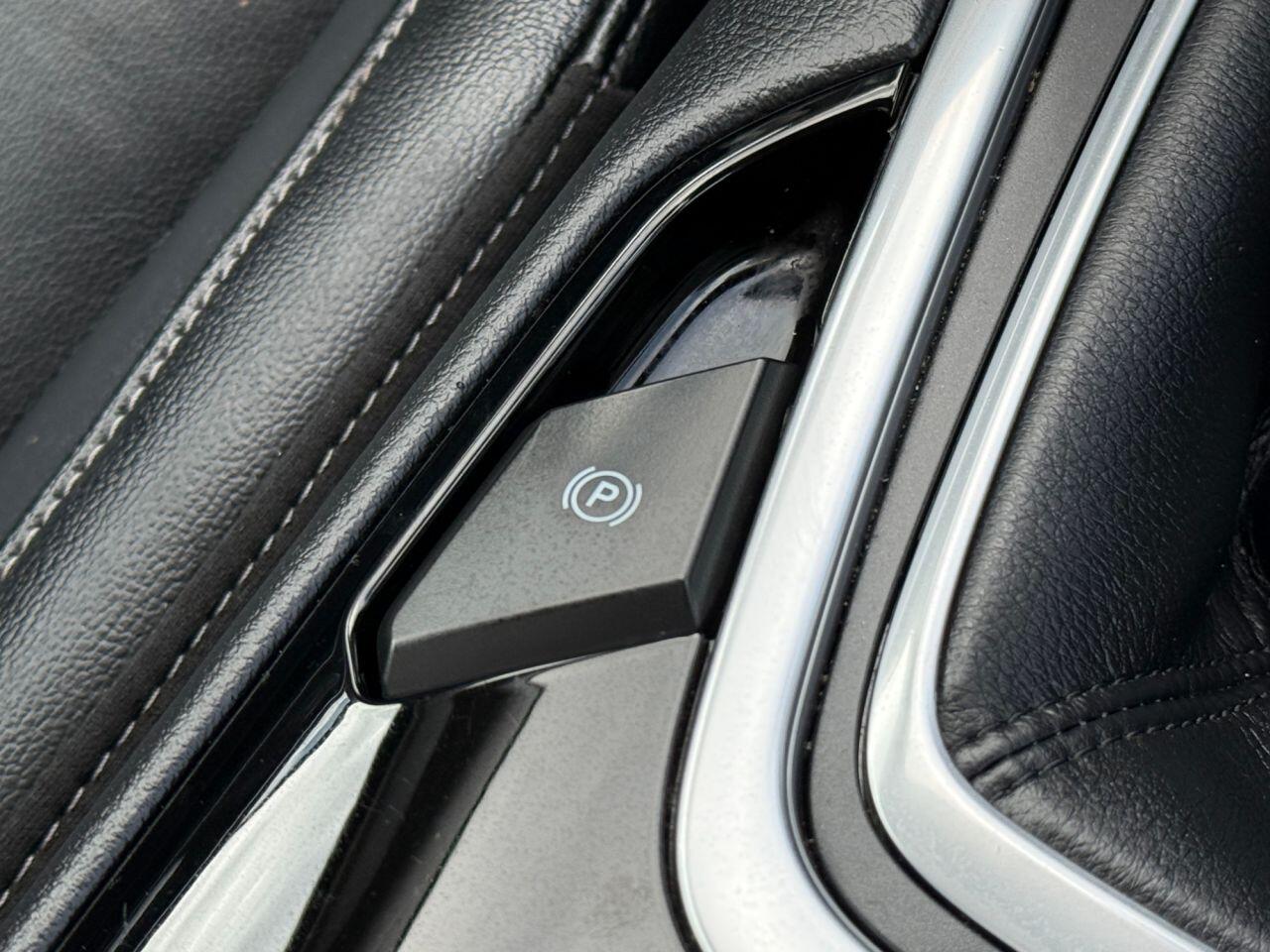 Ford S-Max view 31