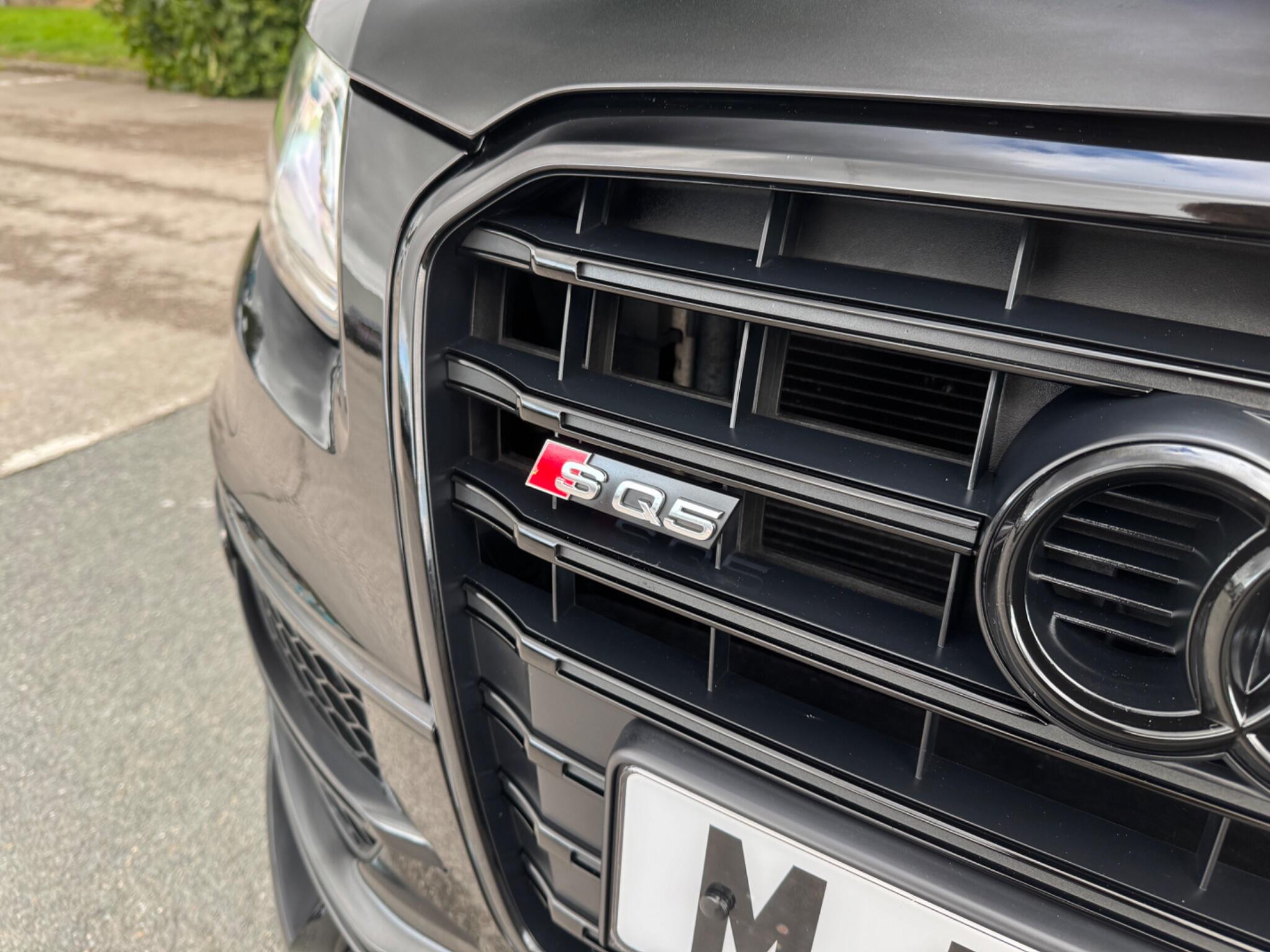 Audi SQ5 view 76