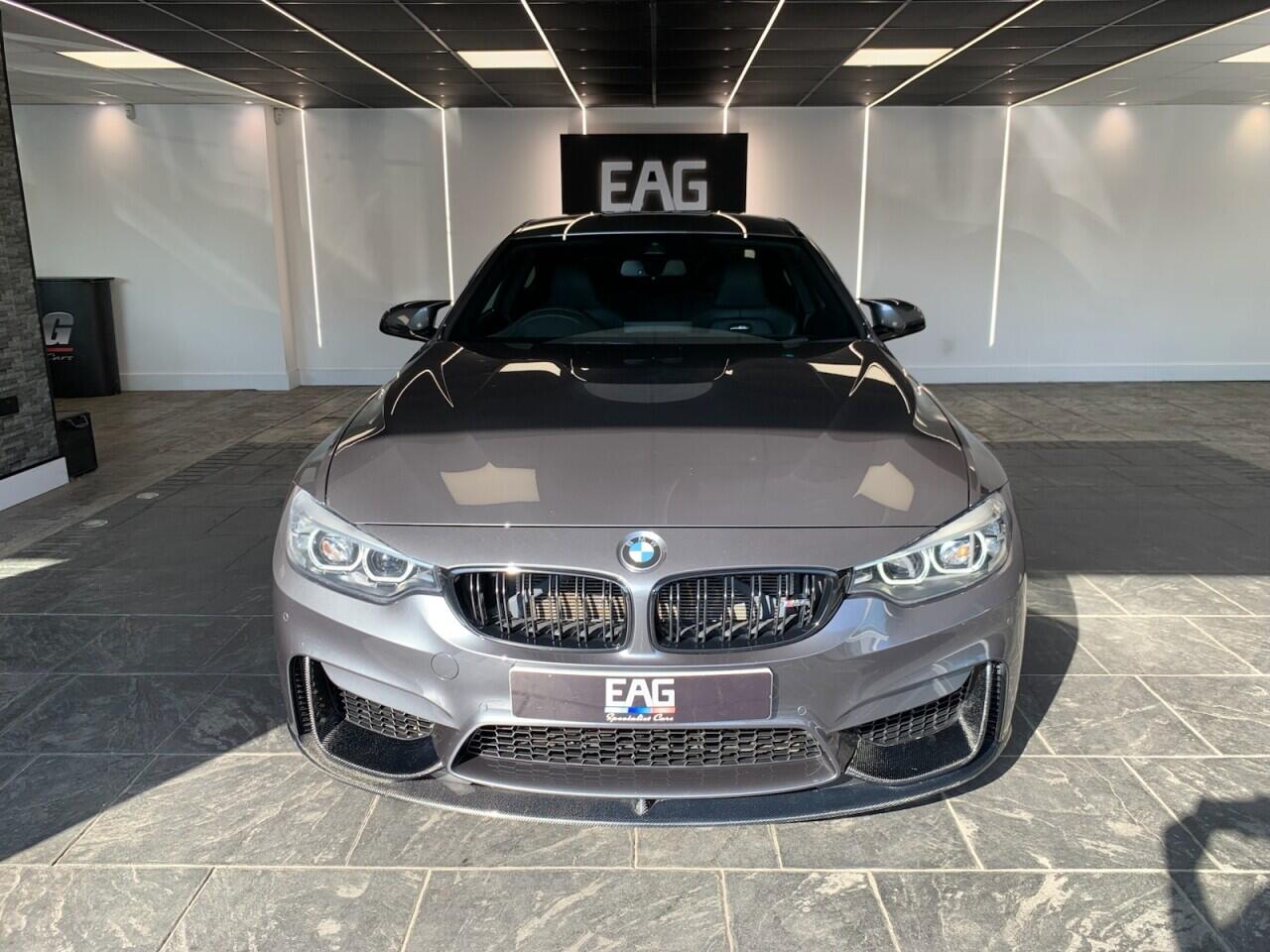 BMW M4 view 12