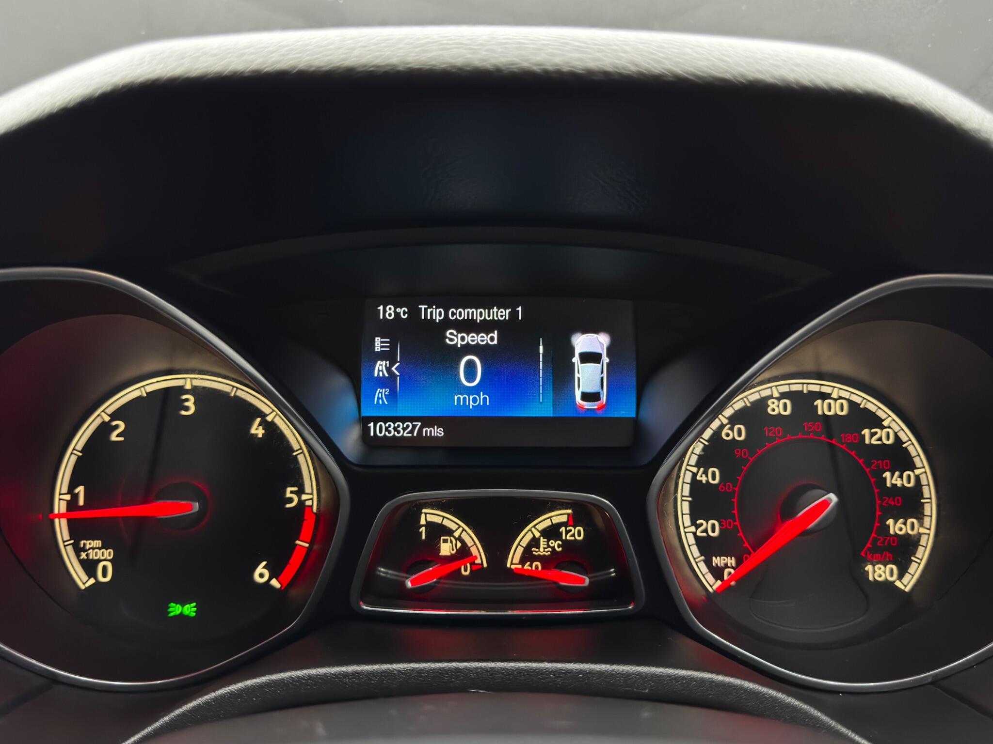 Ford Focus view 23
