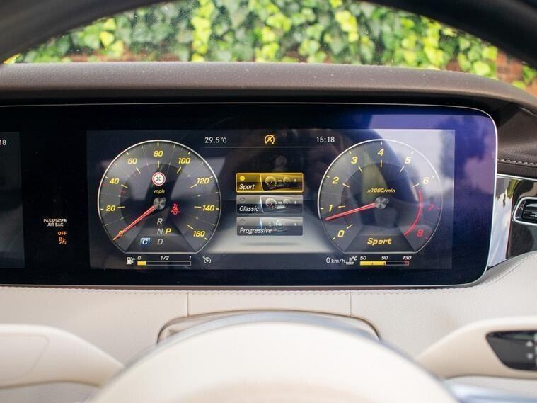 Mercedes-Benz S-Class view 27