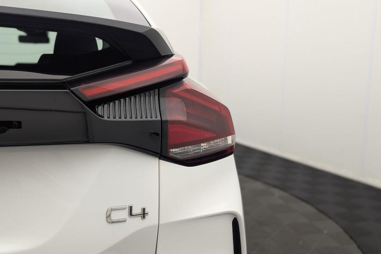 Citroen C4 view 45