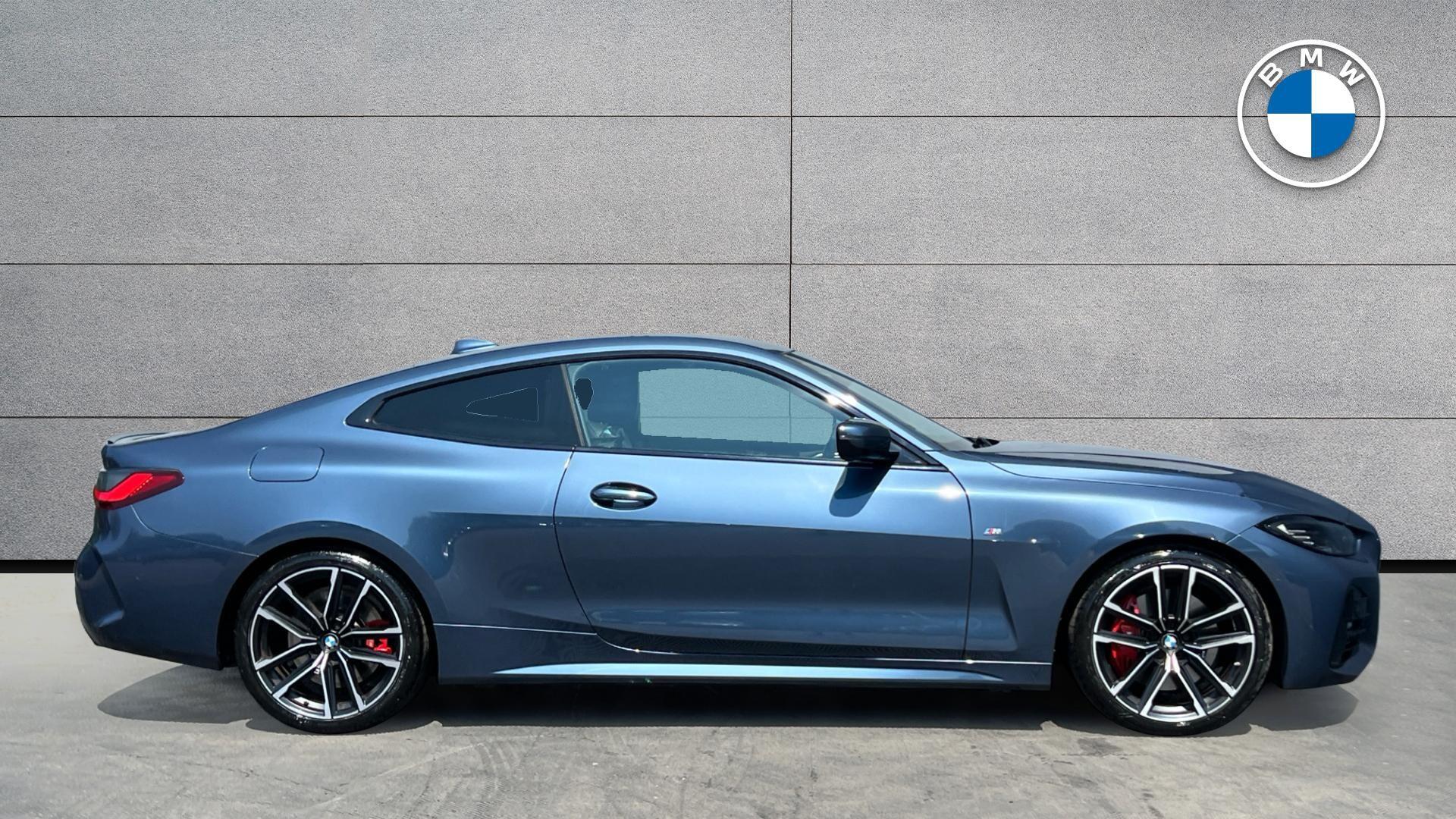 BMW 4 Series view 3