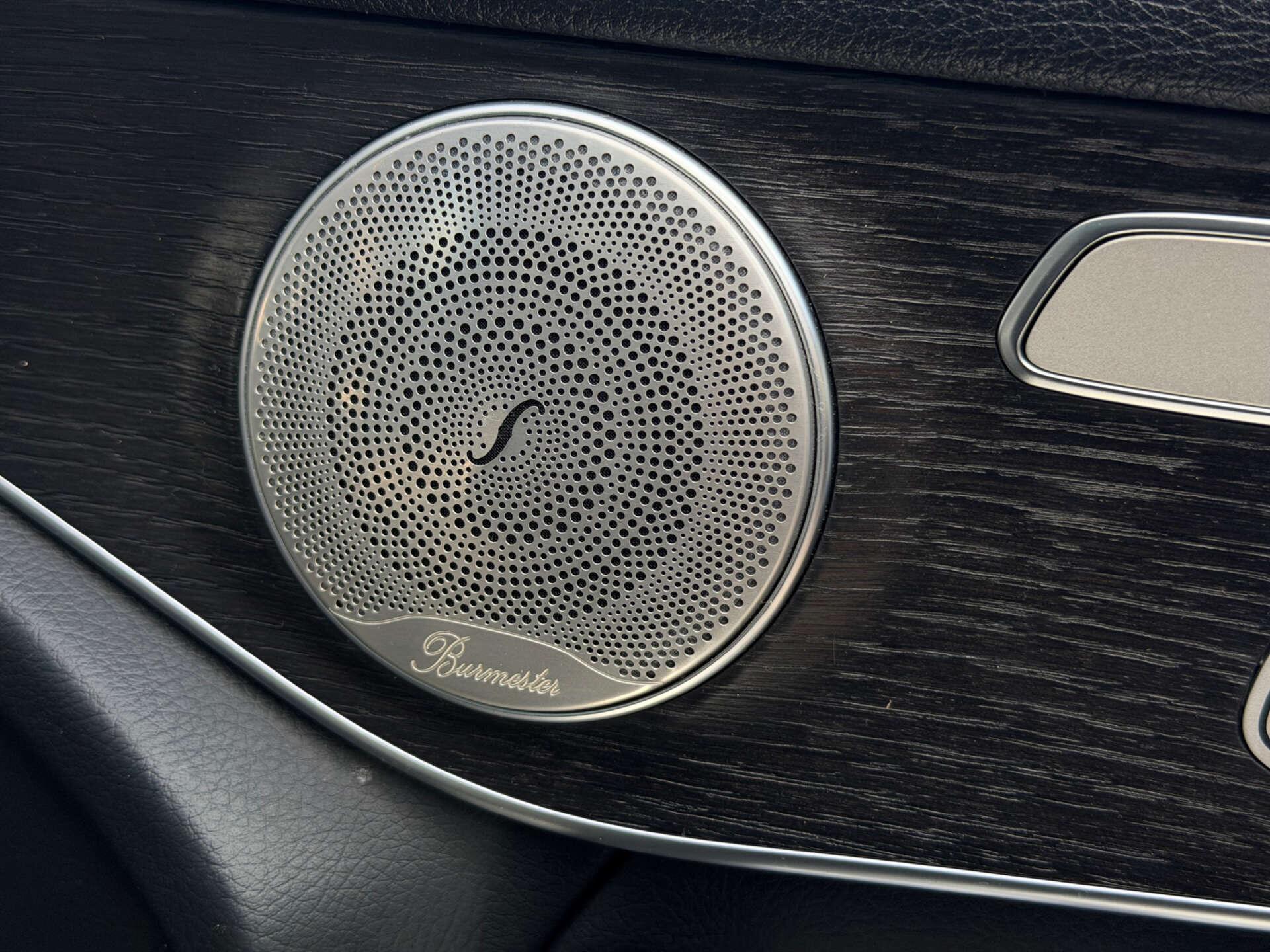Mercedes-Benz GLC view 19