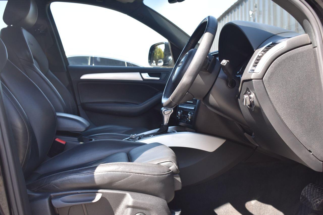 Audi Q5 view 7