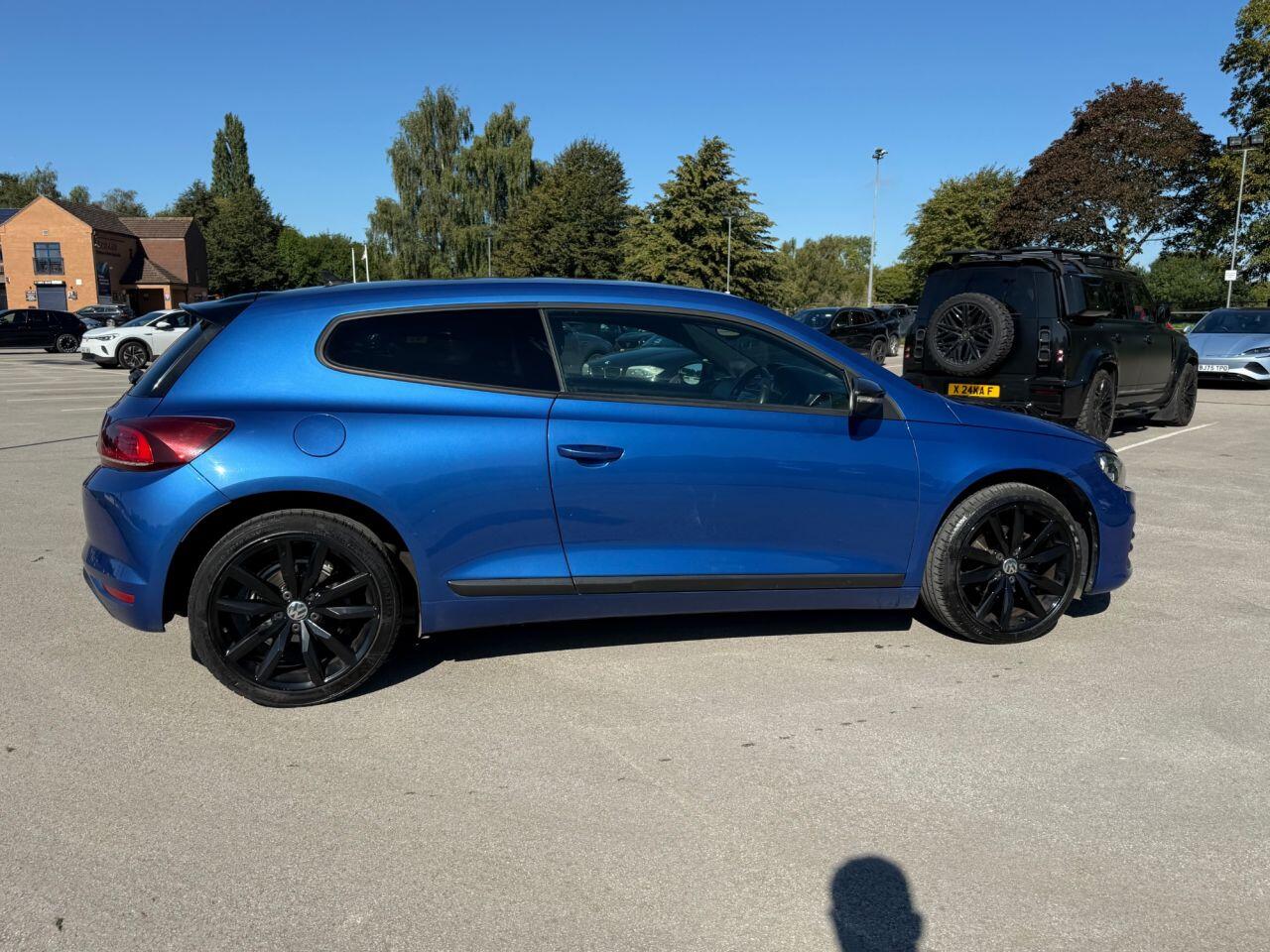 Volkswagen Scirocco view 4