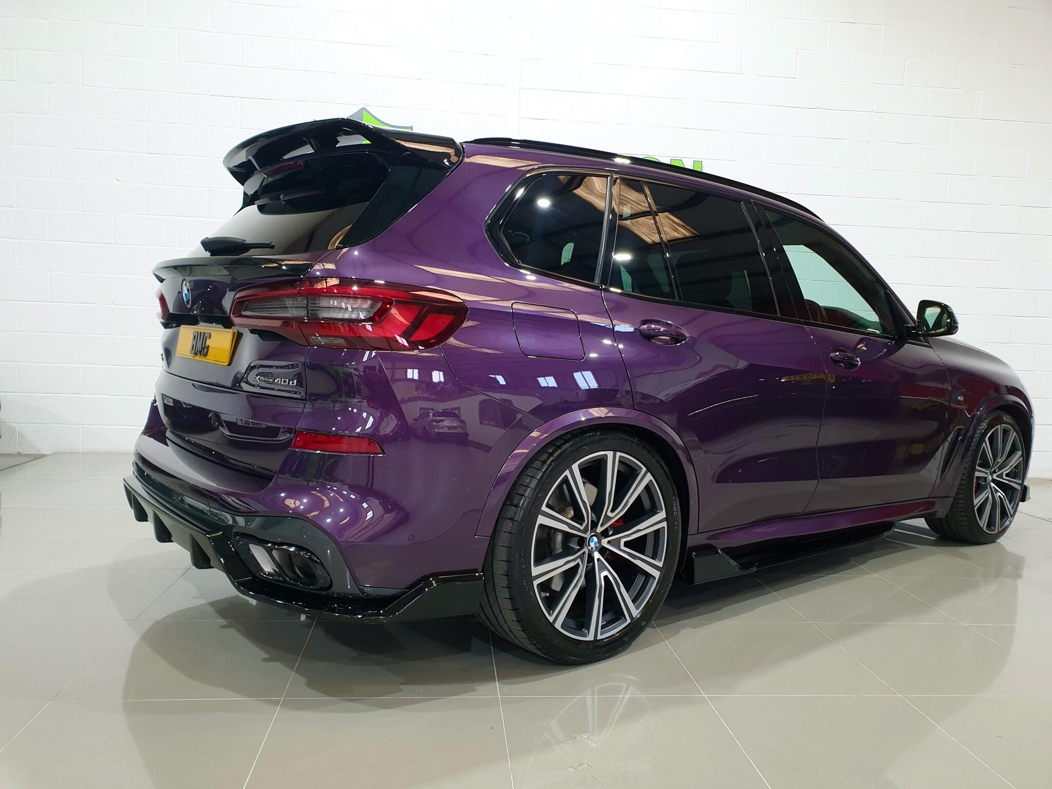 BMW X5 view 19