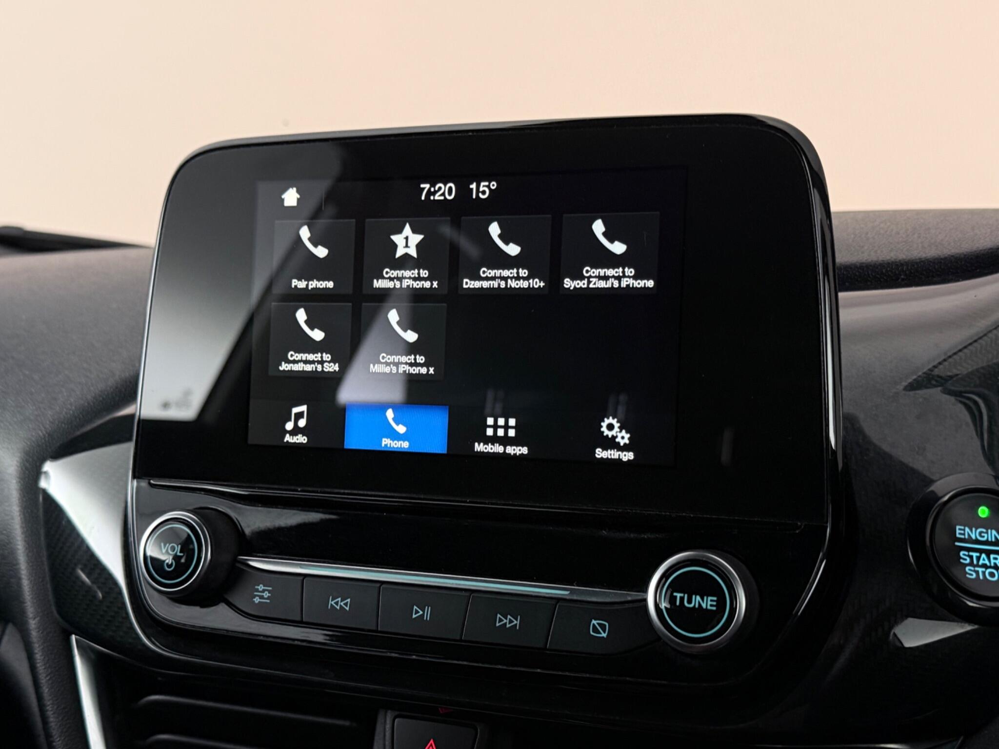 Ford Fiesta view 22