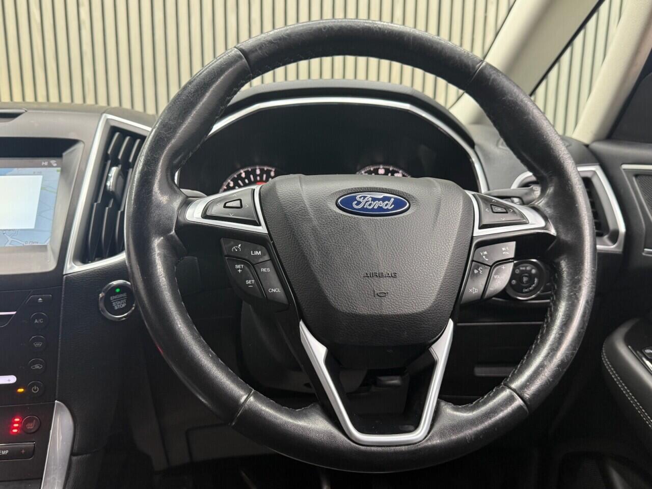 Ford S-Max view 10