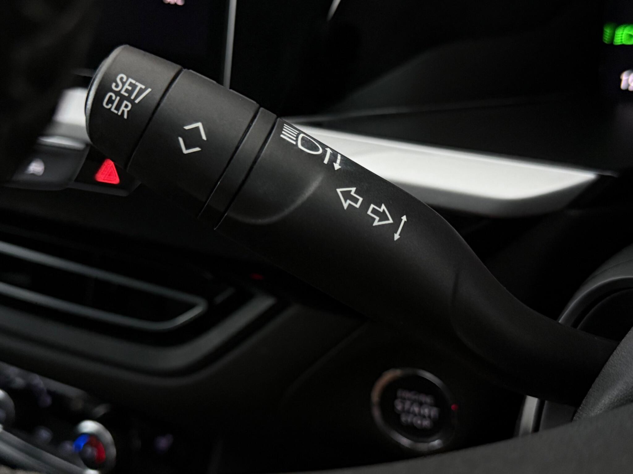 Vauxhall Grandland X view 16