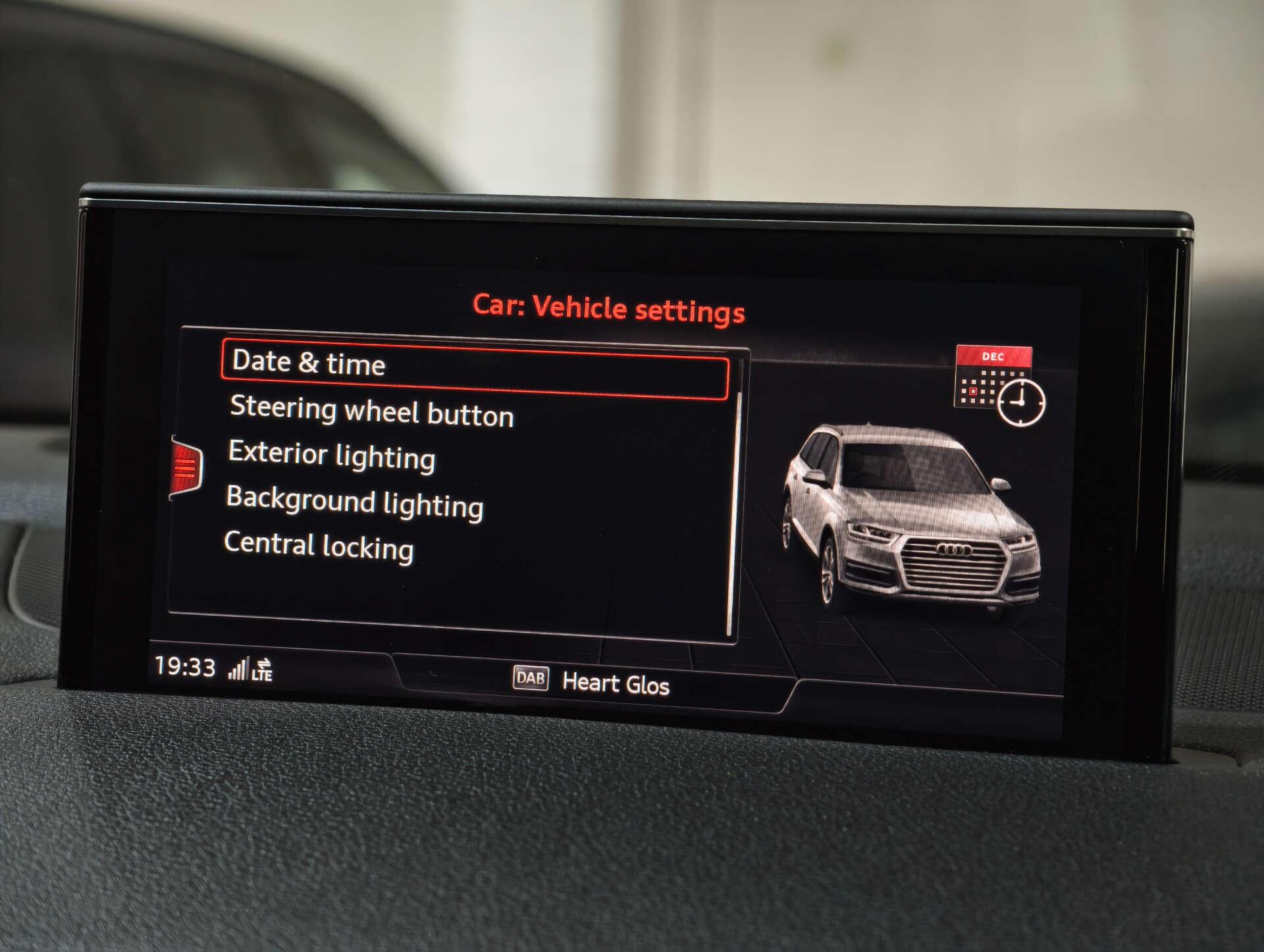 Audi Q7 view 52