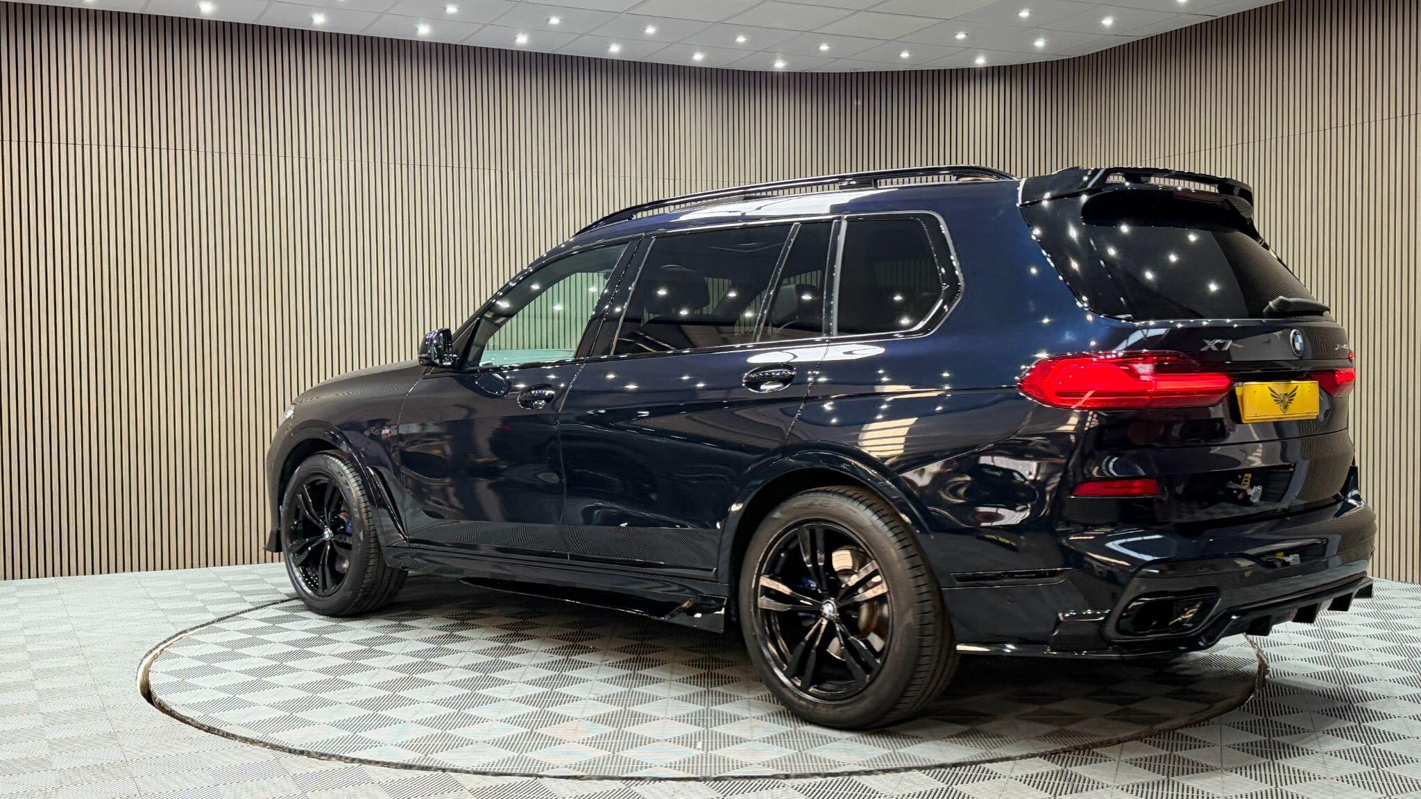 BMW X7 view 53